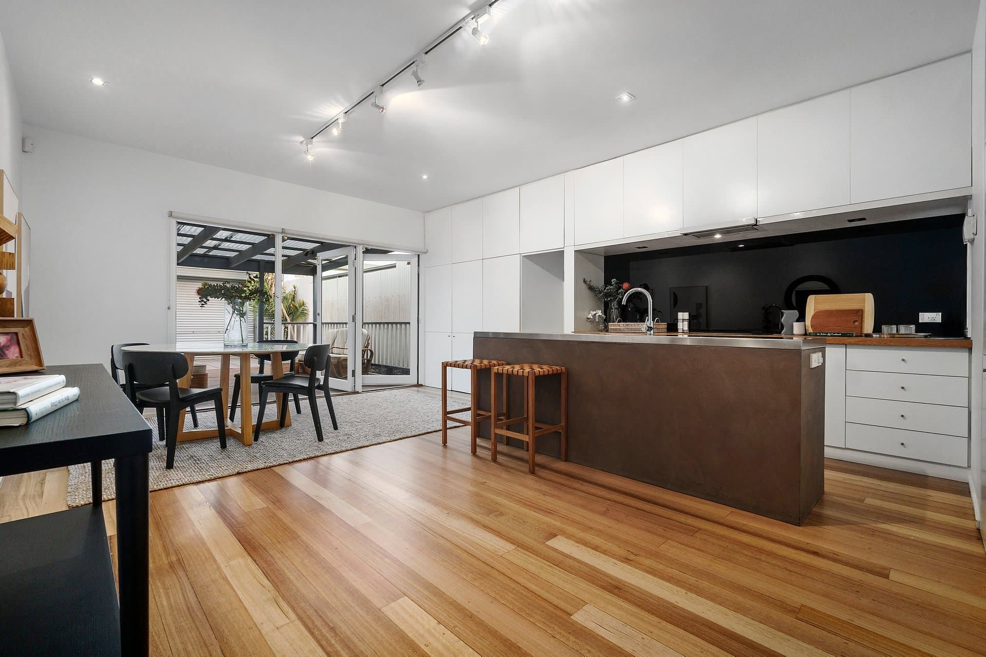 128 Pickles Street, South Melbourne - Thumbnail 4