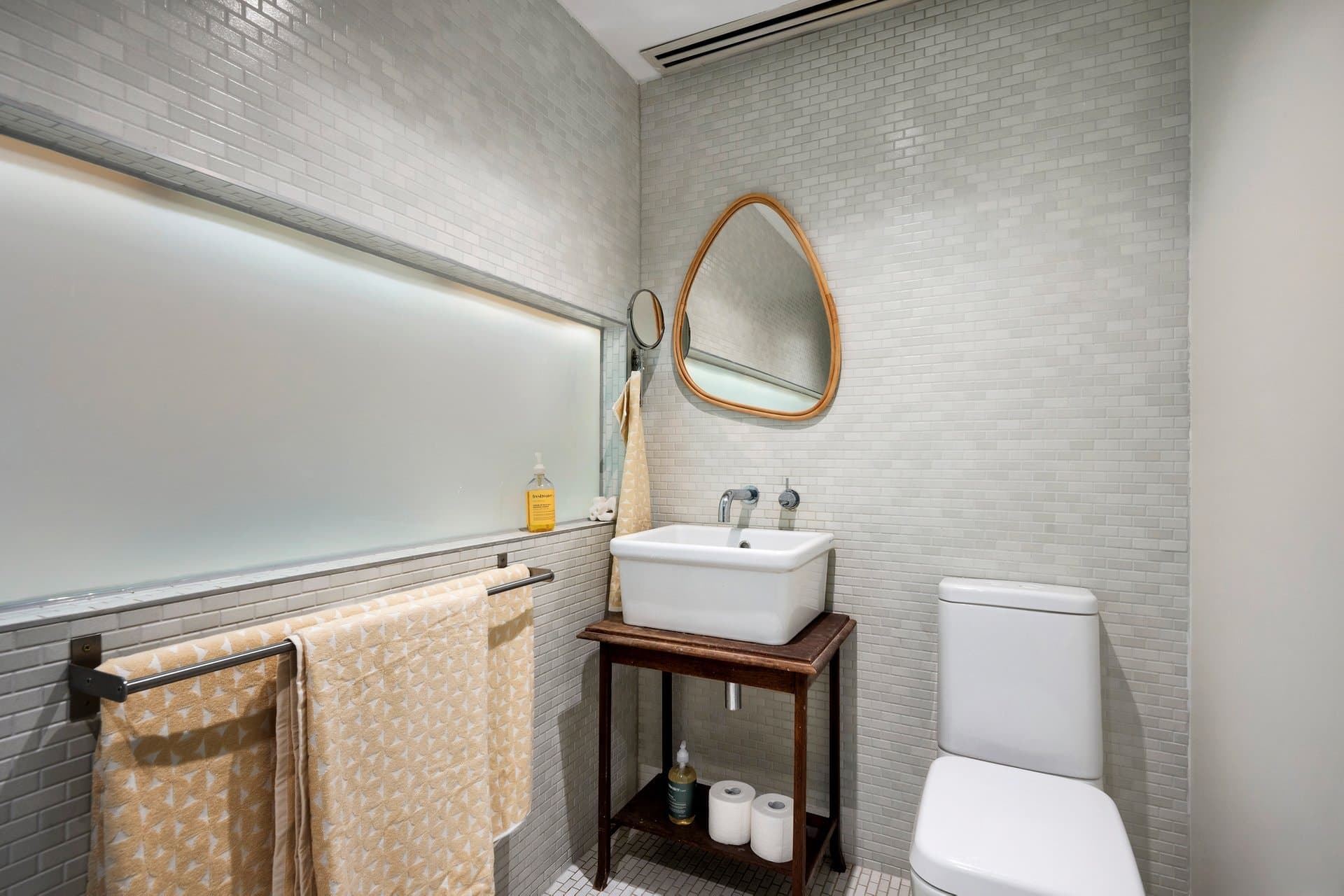 12 Clarendon Place, South Melbourne - Thumbnail 8