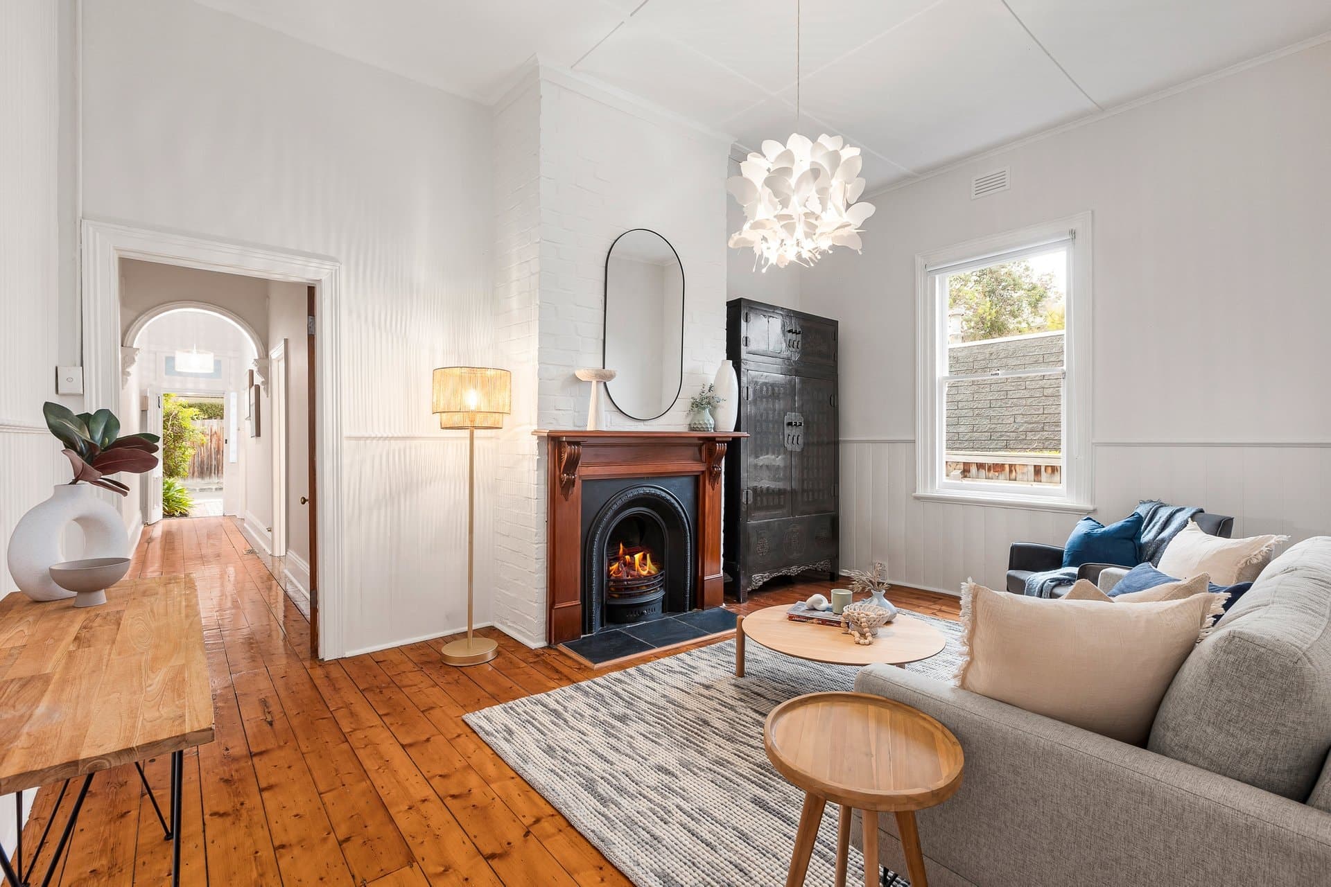 9 Ermington Place, Kew - Thumbnail 3