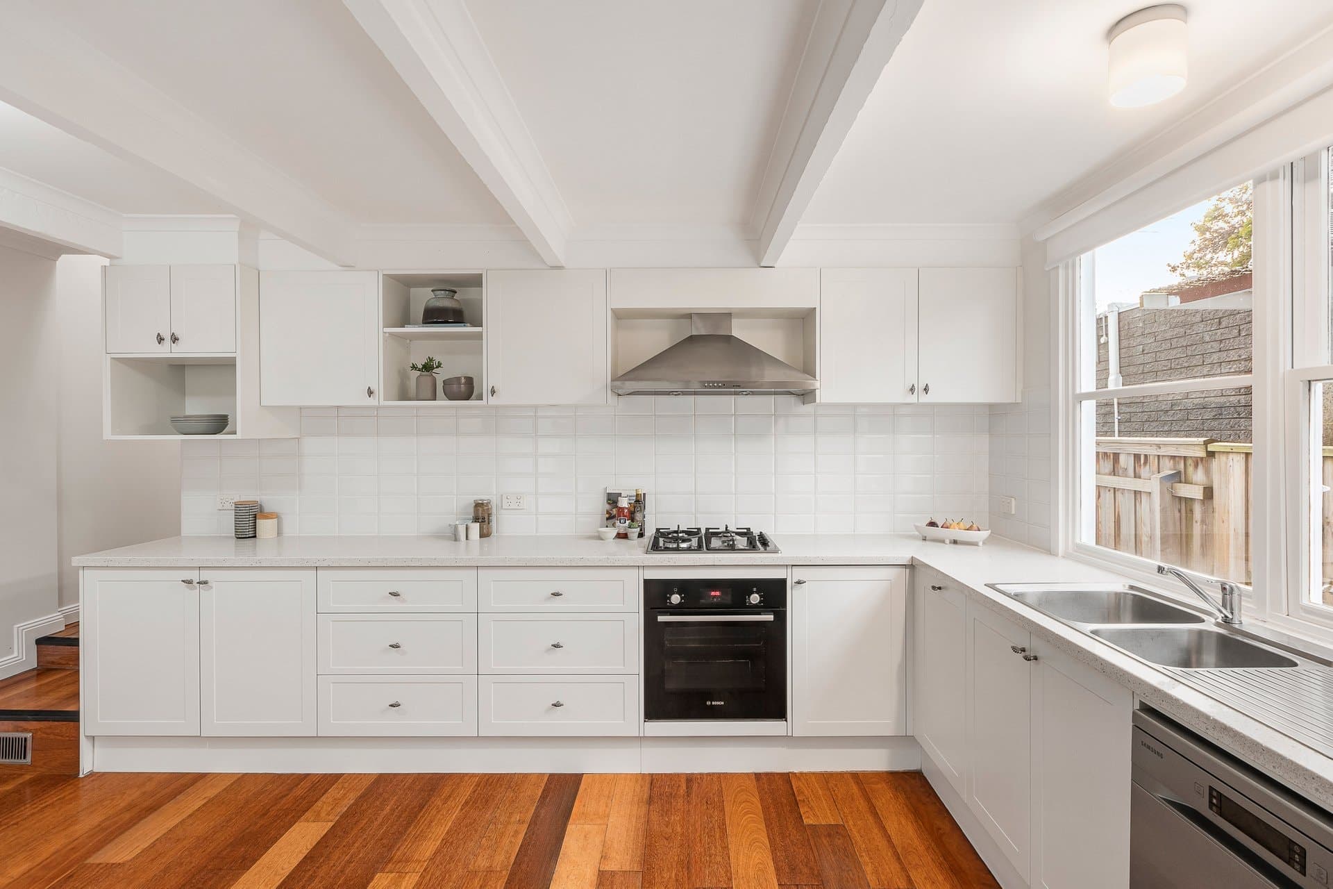 9 Ermington Place, Kew - Thumbnail 4