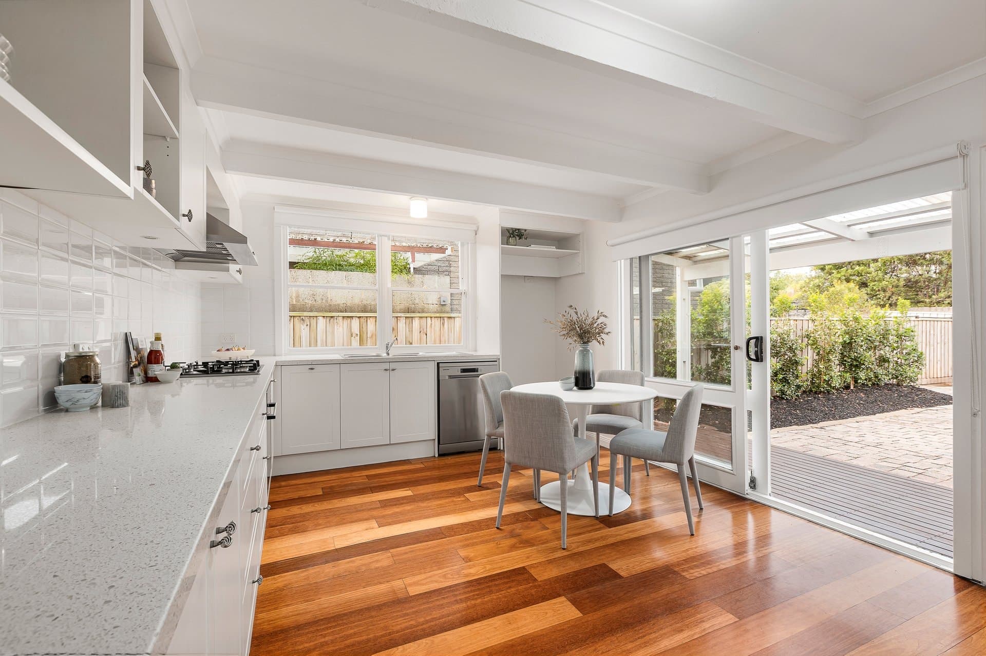 9 Ermington Place, Kew - Thumbnail 5