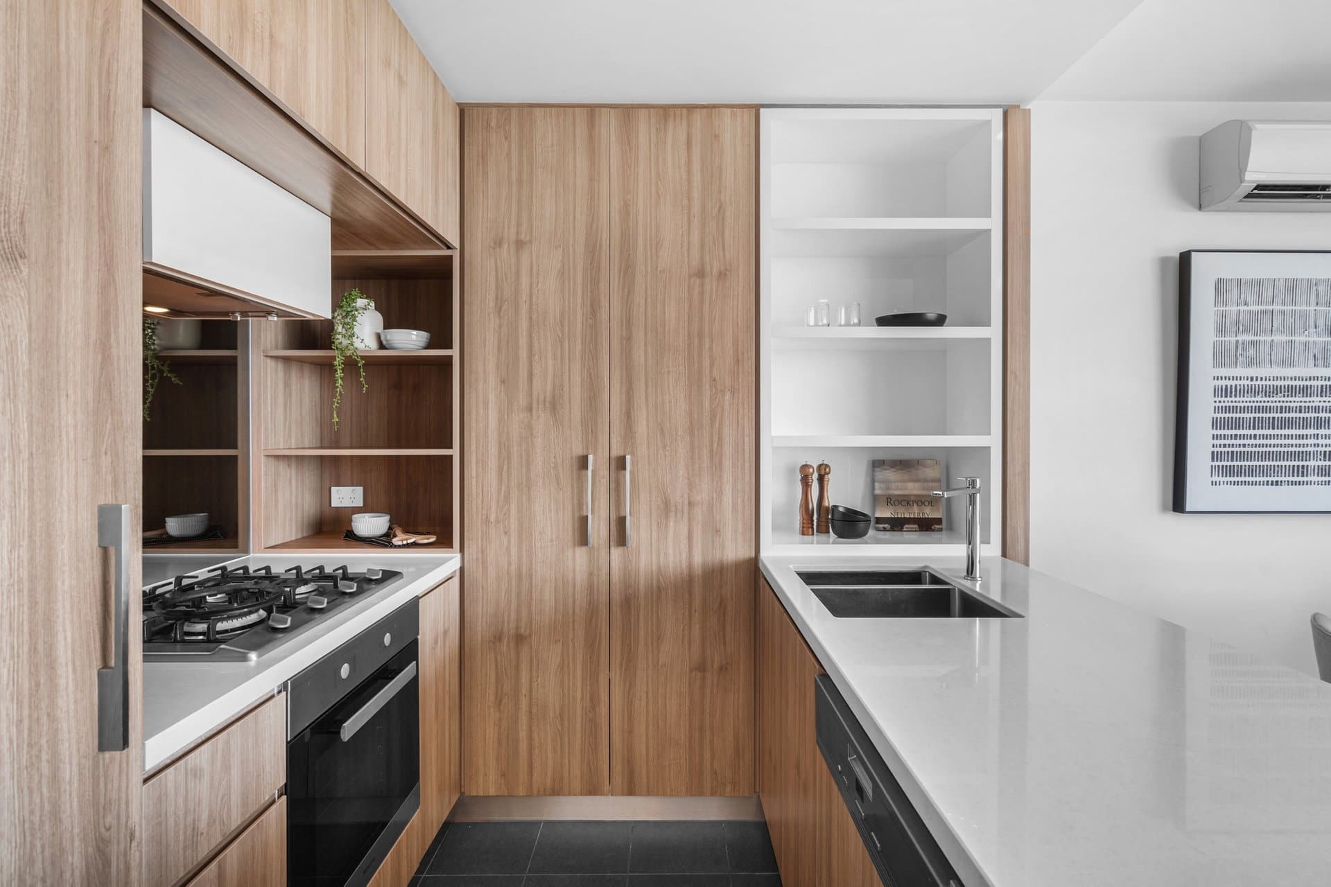 610/1 Grosvenor Street, Doncaster - Thumbnail 4