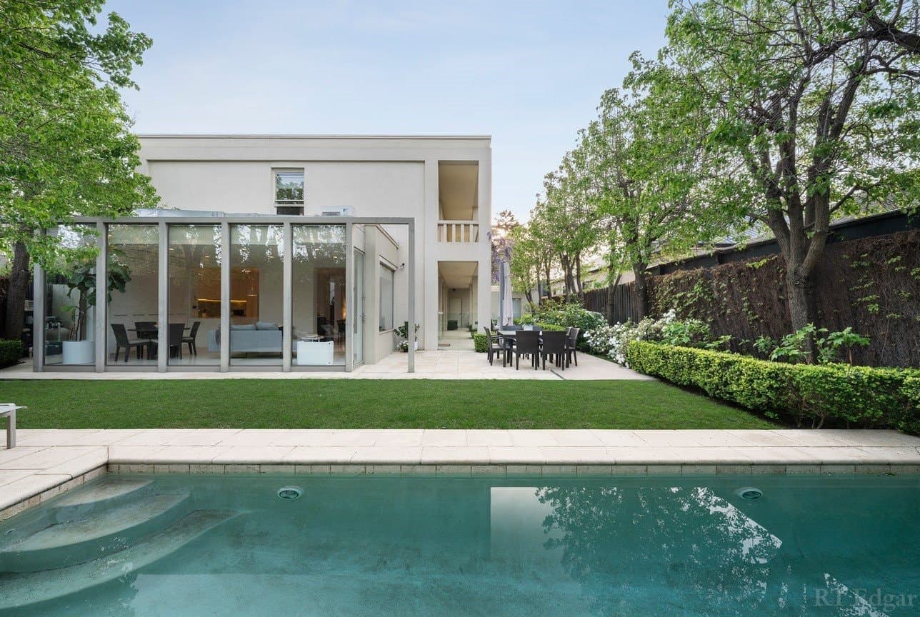 7 Bellaire Court, Toorak - Image 1