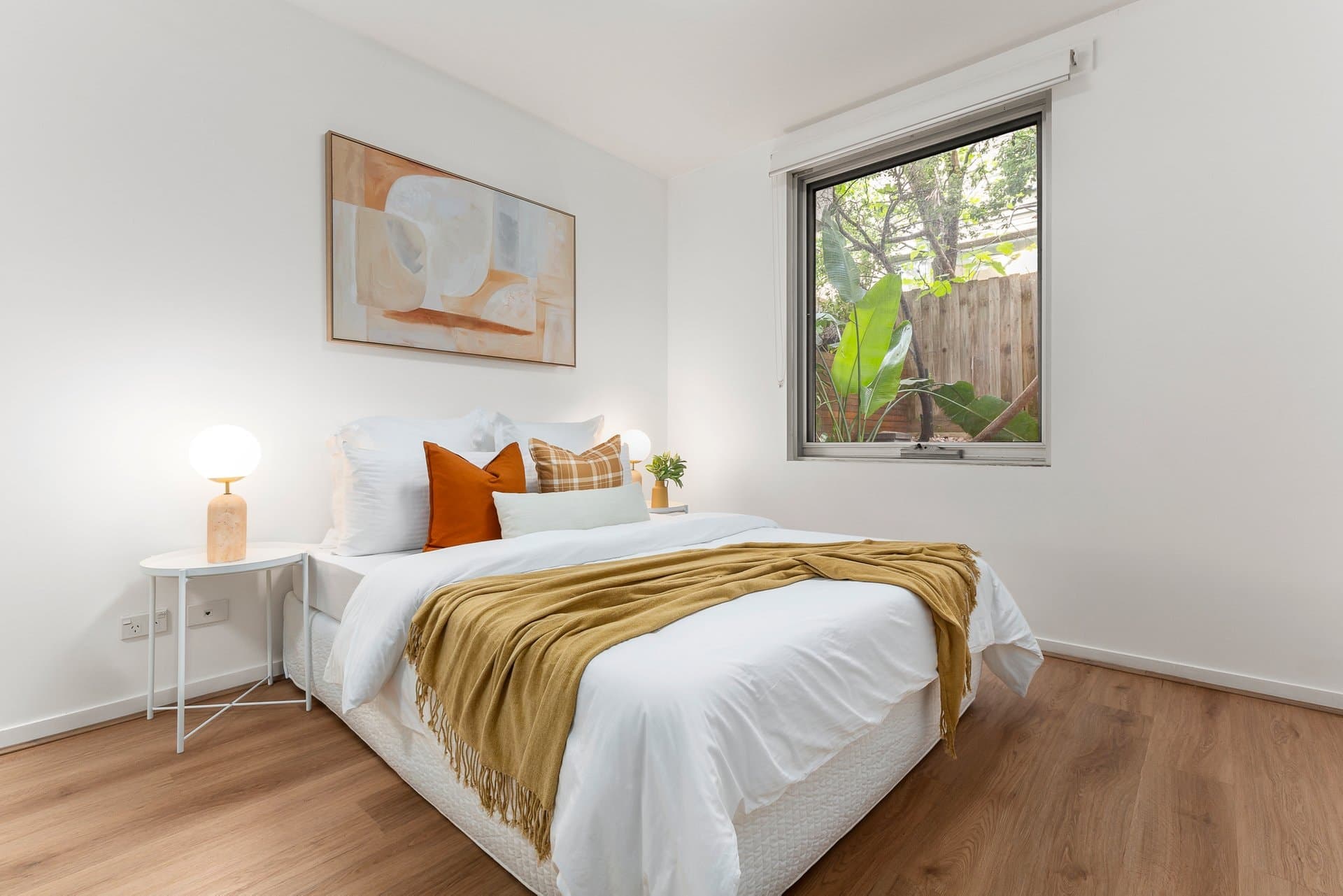 10/24-26 Milton Street, Elwood - Thumbnail 2