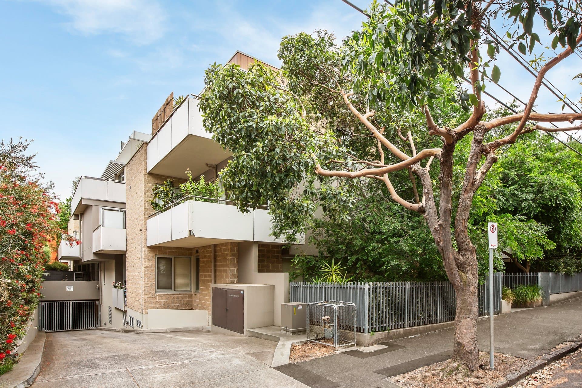10/24-26 Milton Street, Elwood - Thumbnail 7