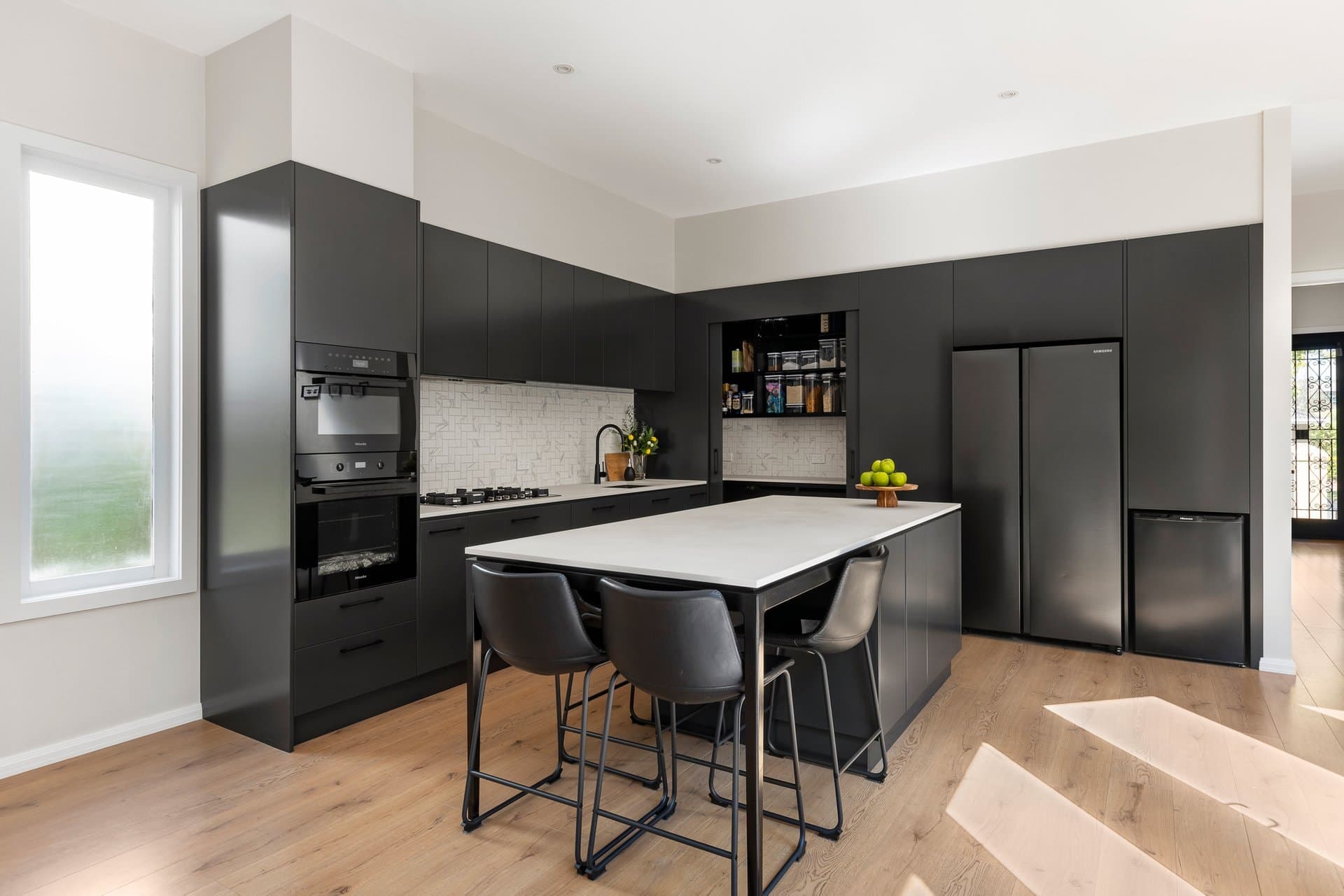 46 Roslyn Street, Brighton - Thumbnail 8