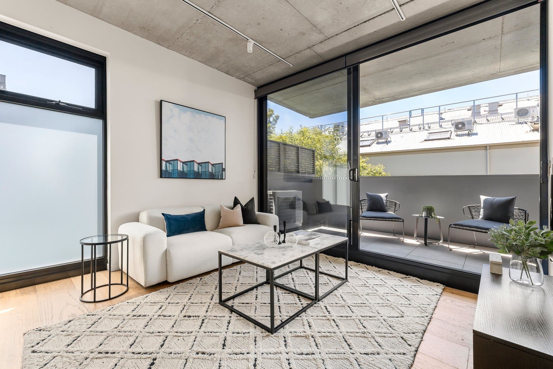 305/16 Porter Street, Prahran - Thumbnail 2