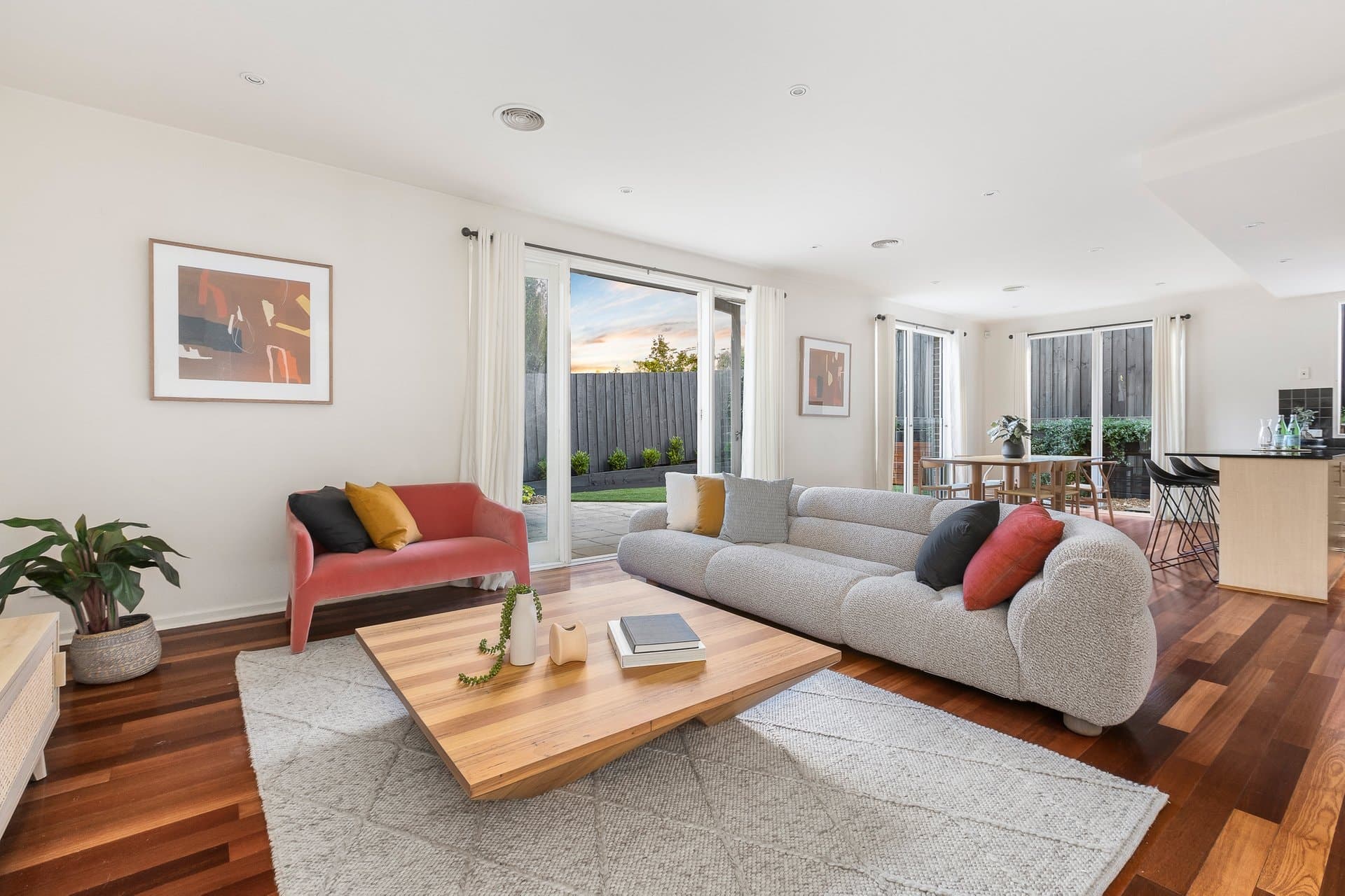 2/2 Carool Road, Ashburton - Thumbnail 3