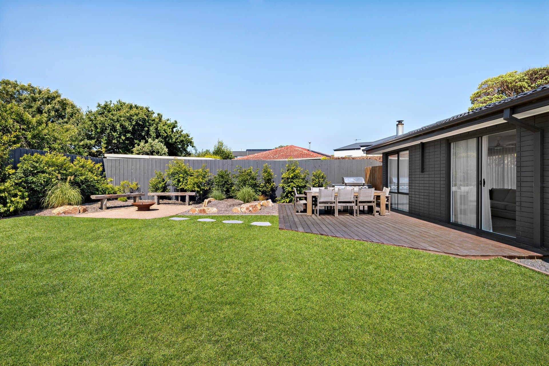 7 Corella Court, Mornington - Thumbnail 8