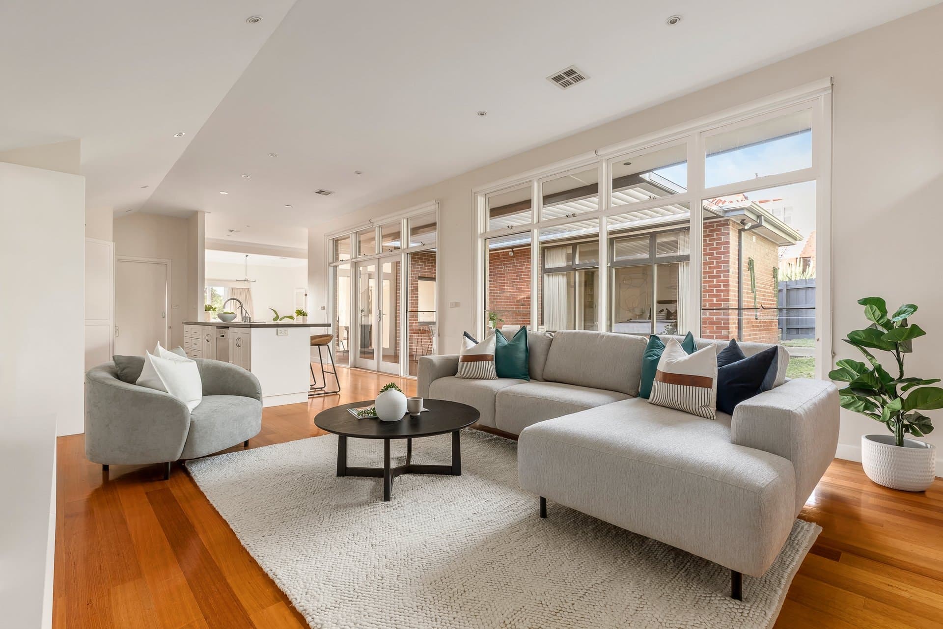 1 Lillian Street, Glen Iris - Thumbnail 3