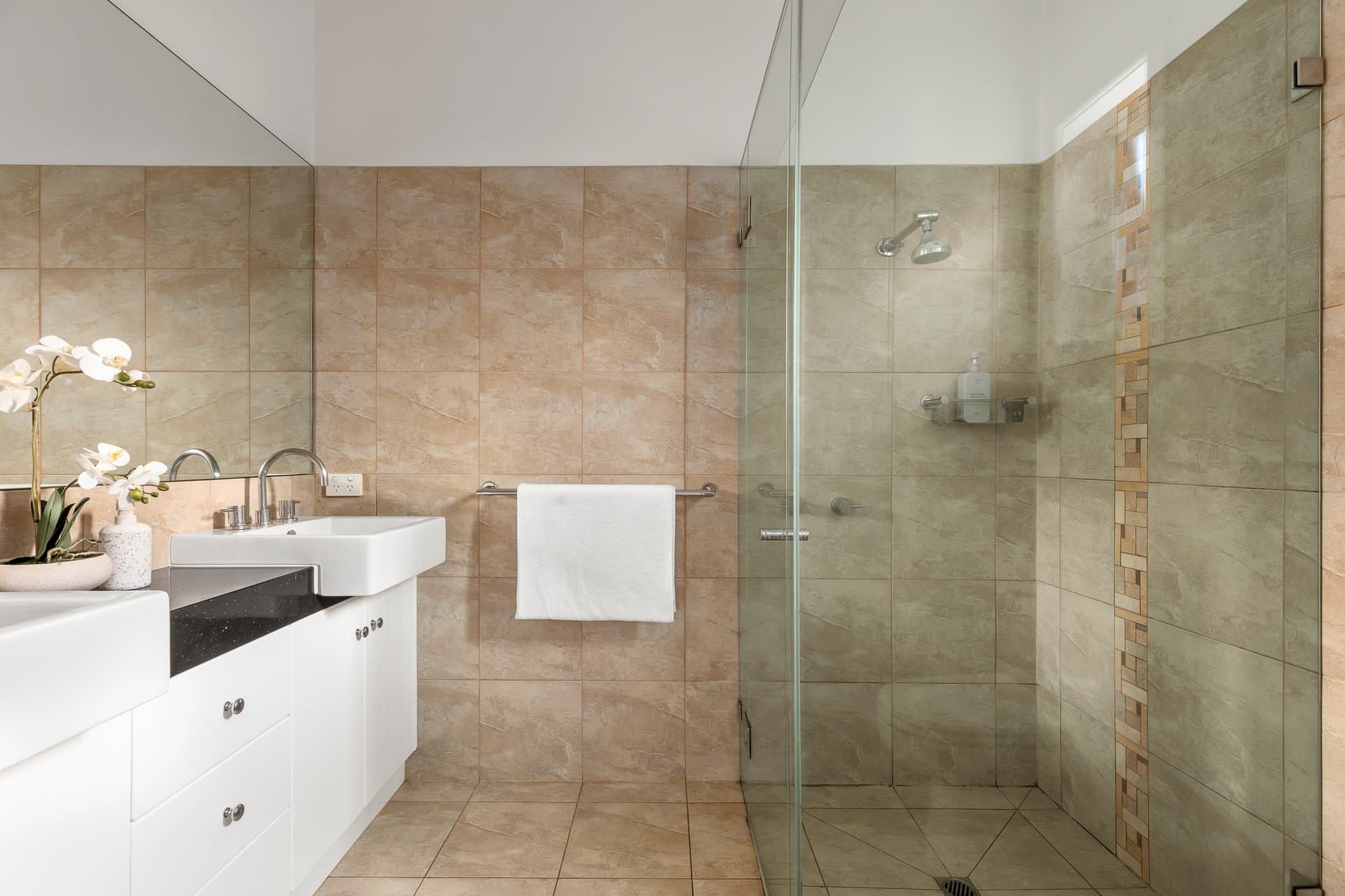 1 Lillian Street, Glen Iris - Thumbnail 8