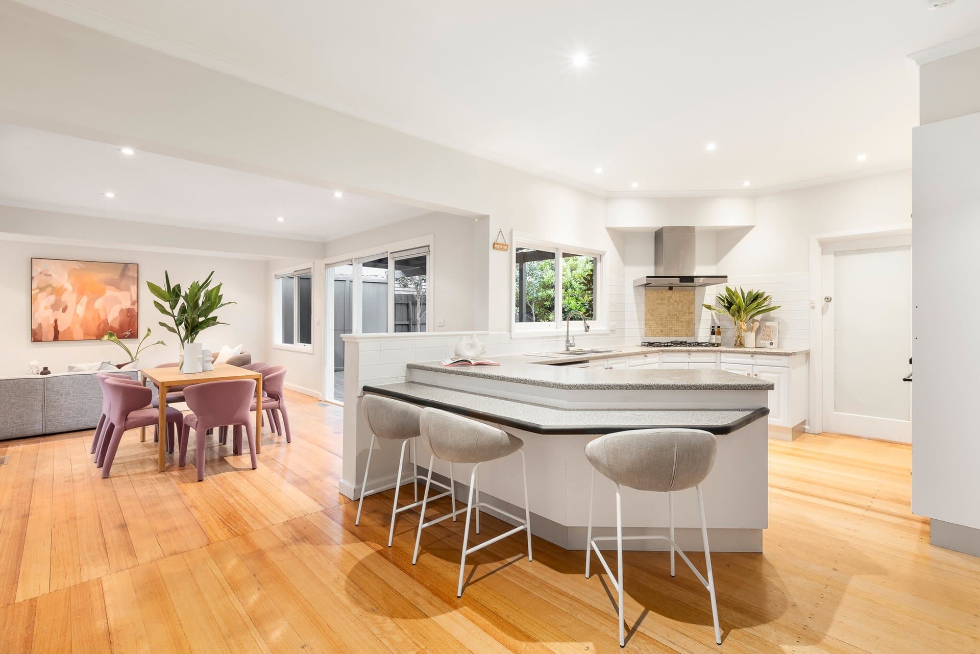 19 Callanish Road, Camberwell - Thumbnail 3