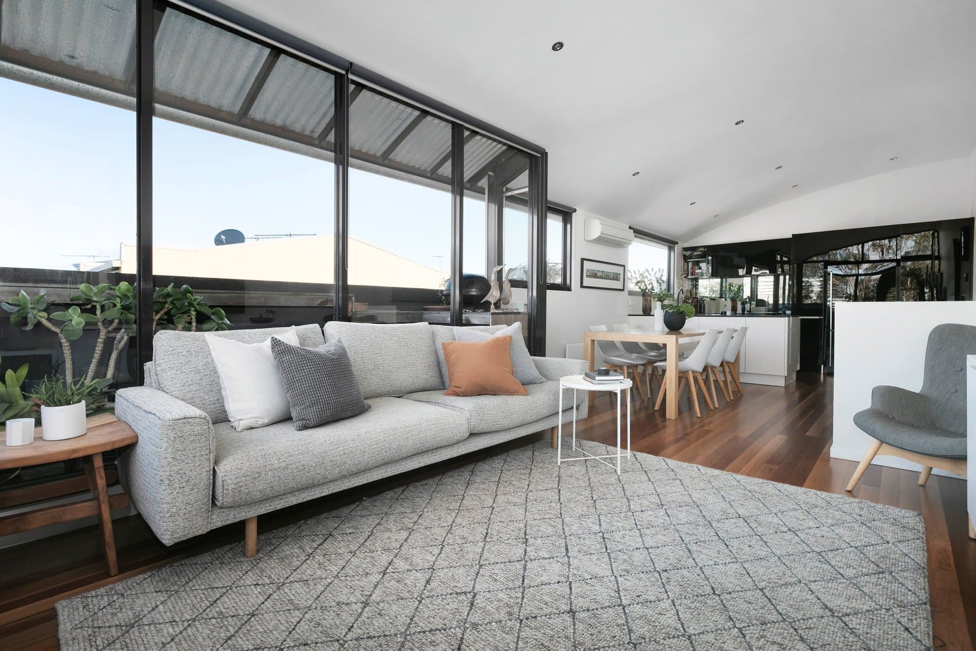270 Moray Street, South Melbourne - Thumbnail 3