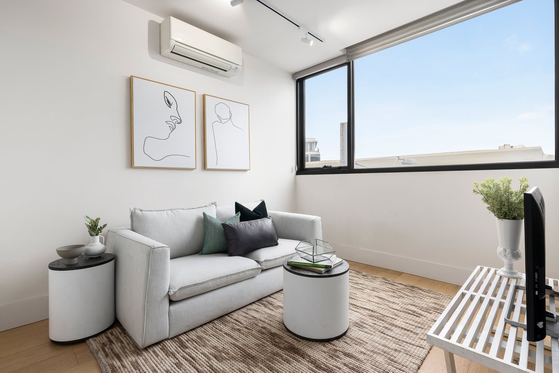 220/20 Camberwell Road, Hawthorn East - Thumbnail 2