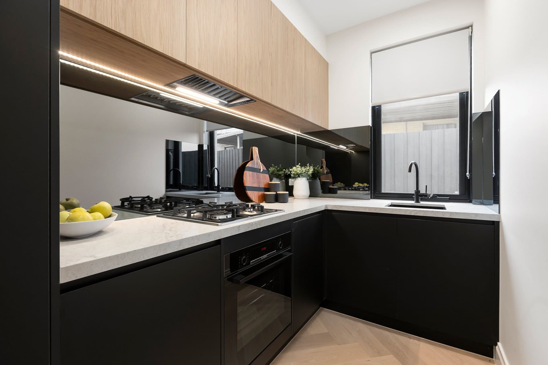 20A Pine Way, Doncaster East - Thumbnail 6