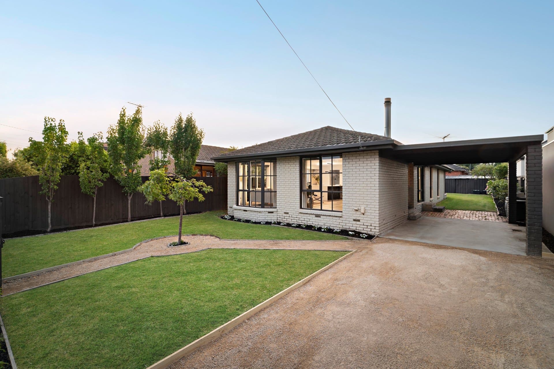 19 Roseberry Avenue, Brighton East - Thumbnail 2