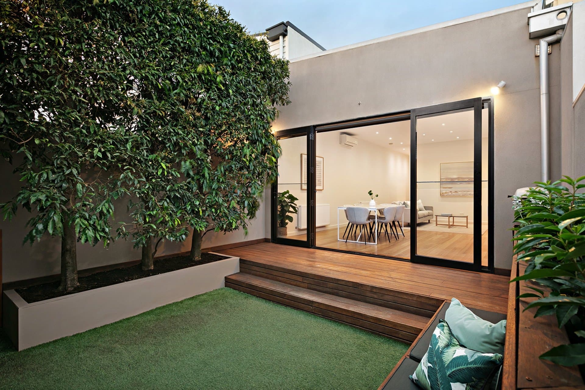 68 Danks Street, Albert Park - Thumbnail 2