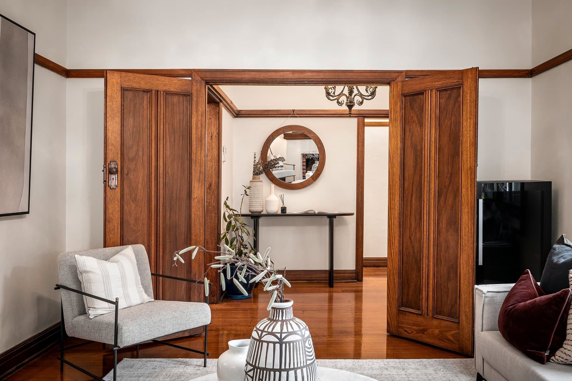 207 Mont Albert Road, Surrey Hills - Thumbnail 3