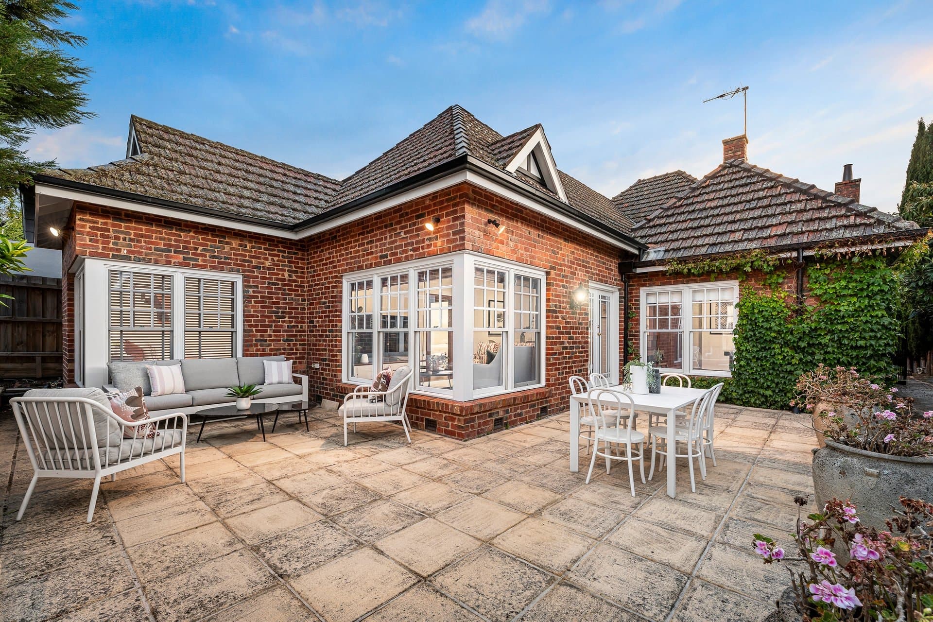 207 Mont Albert Road, Surrey Hills - Thumbnail 8
