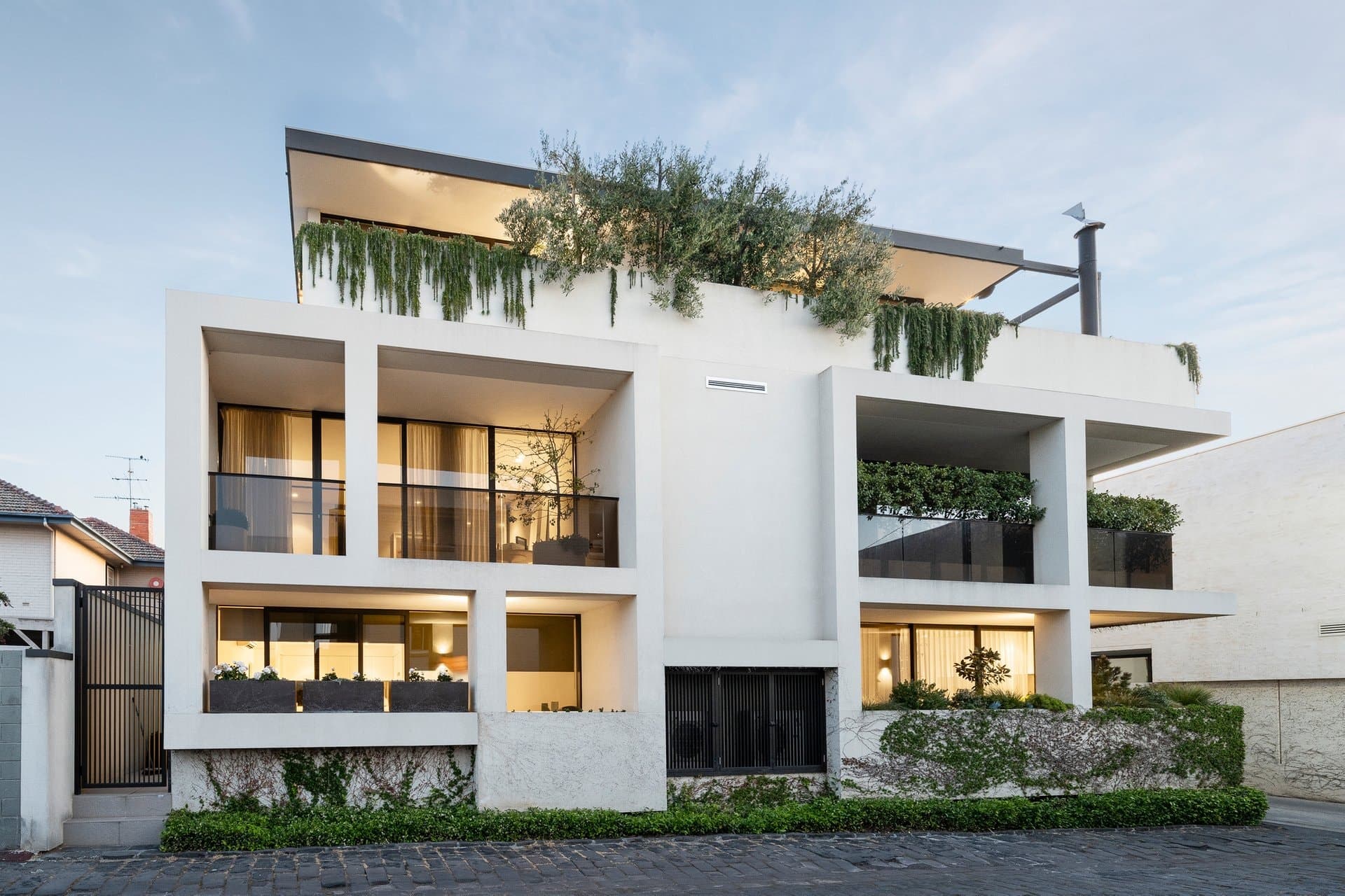 Penthouse 6 St Johns Lane, Toorak - Thumbnail 3