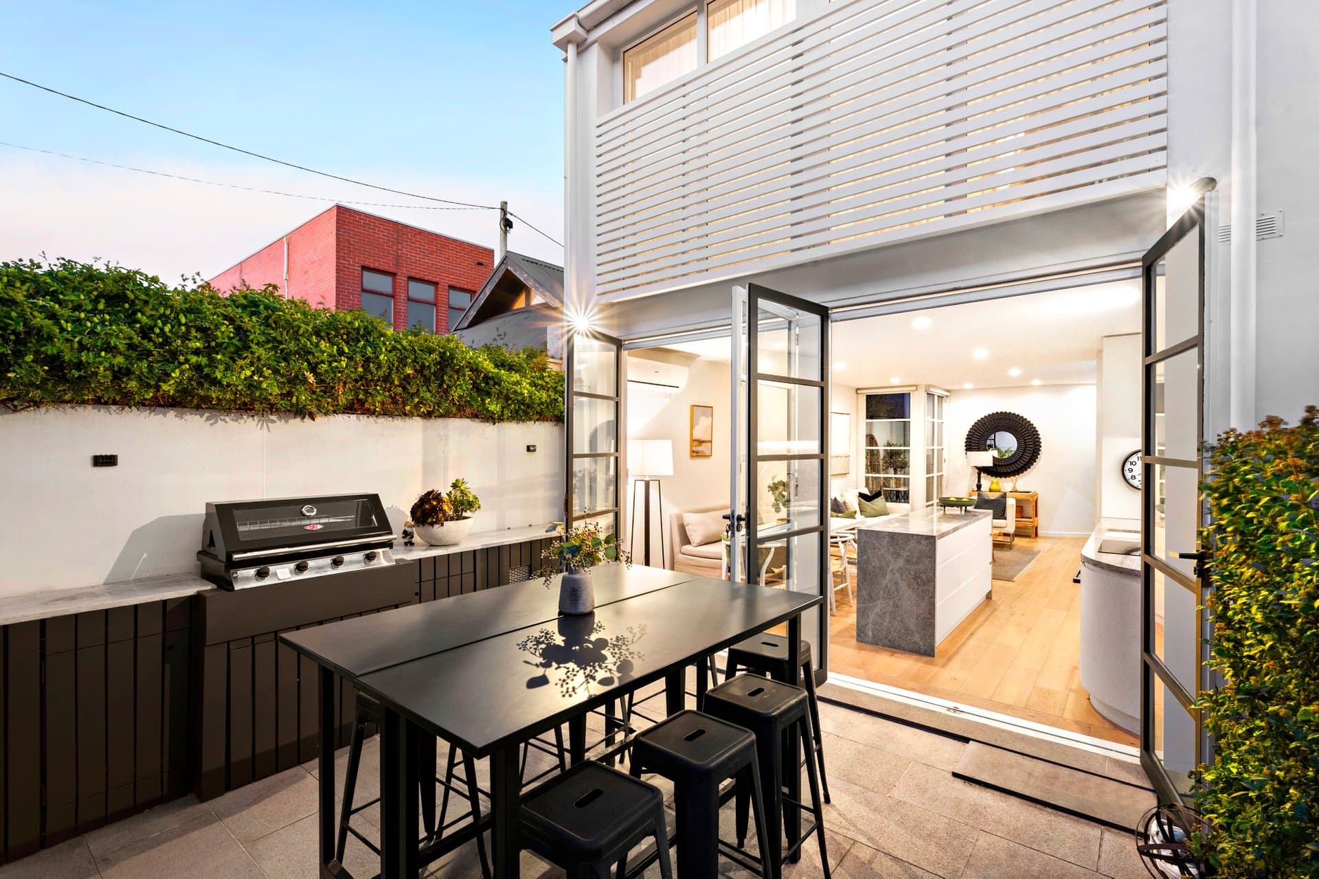 4 Faussett Street, Albert Park - Thumbnail 2