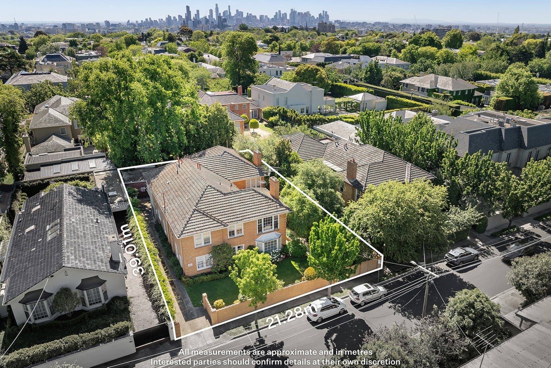 11 Denham Place, Toorak - Thumbnail 2