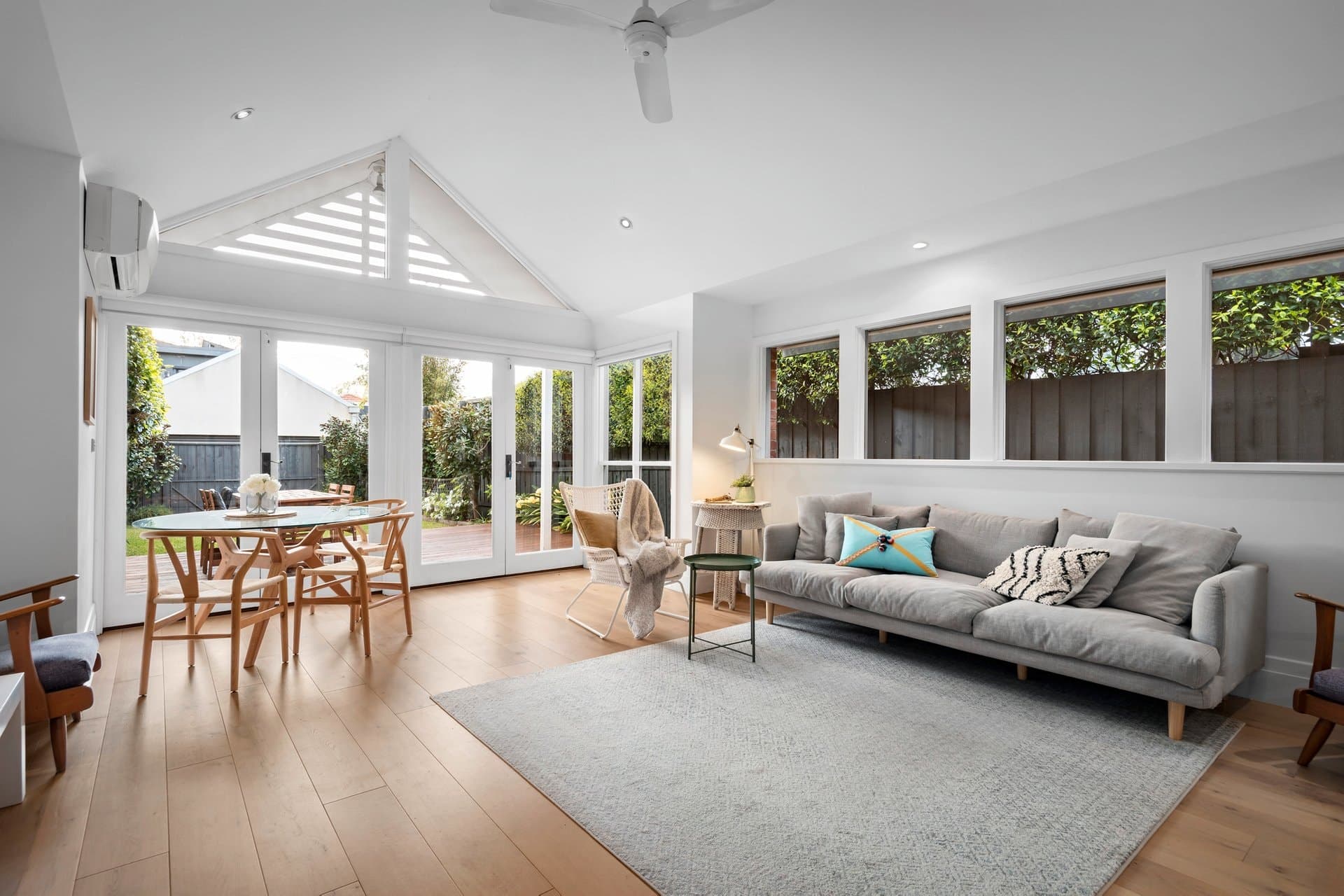 64 Addison Street, Elwood - Thumbnail 3