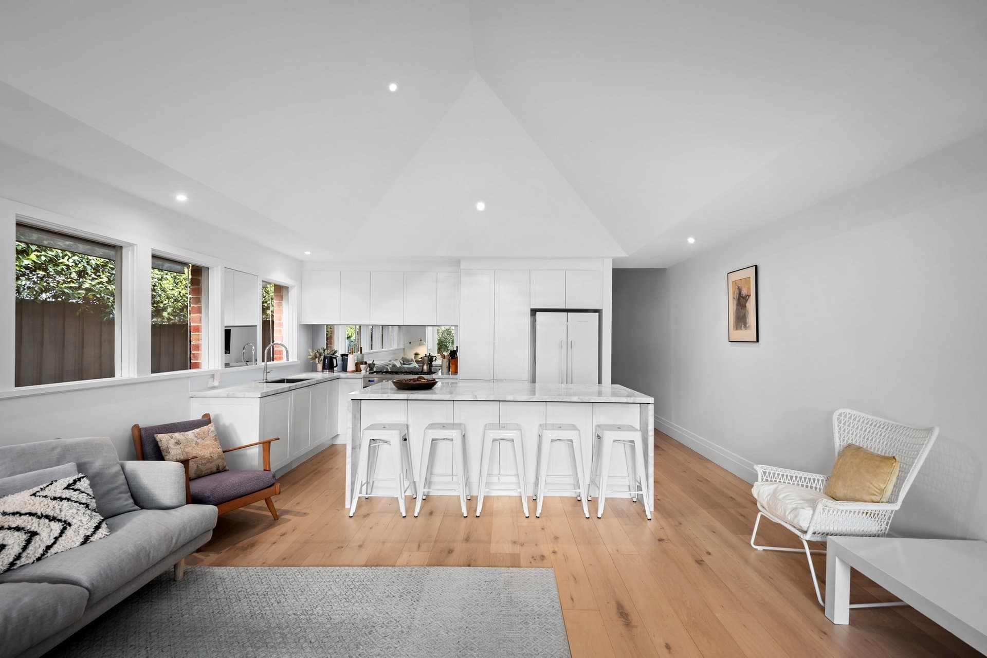 64 Addison Street, Elwood - Thumbnail 4