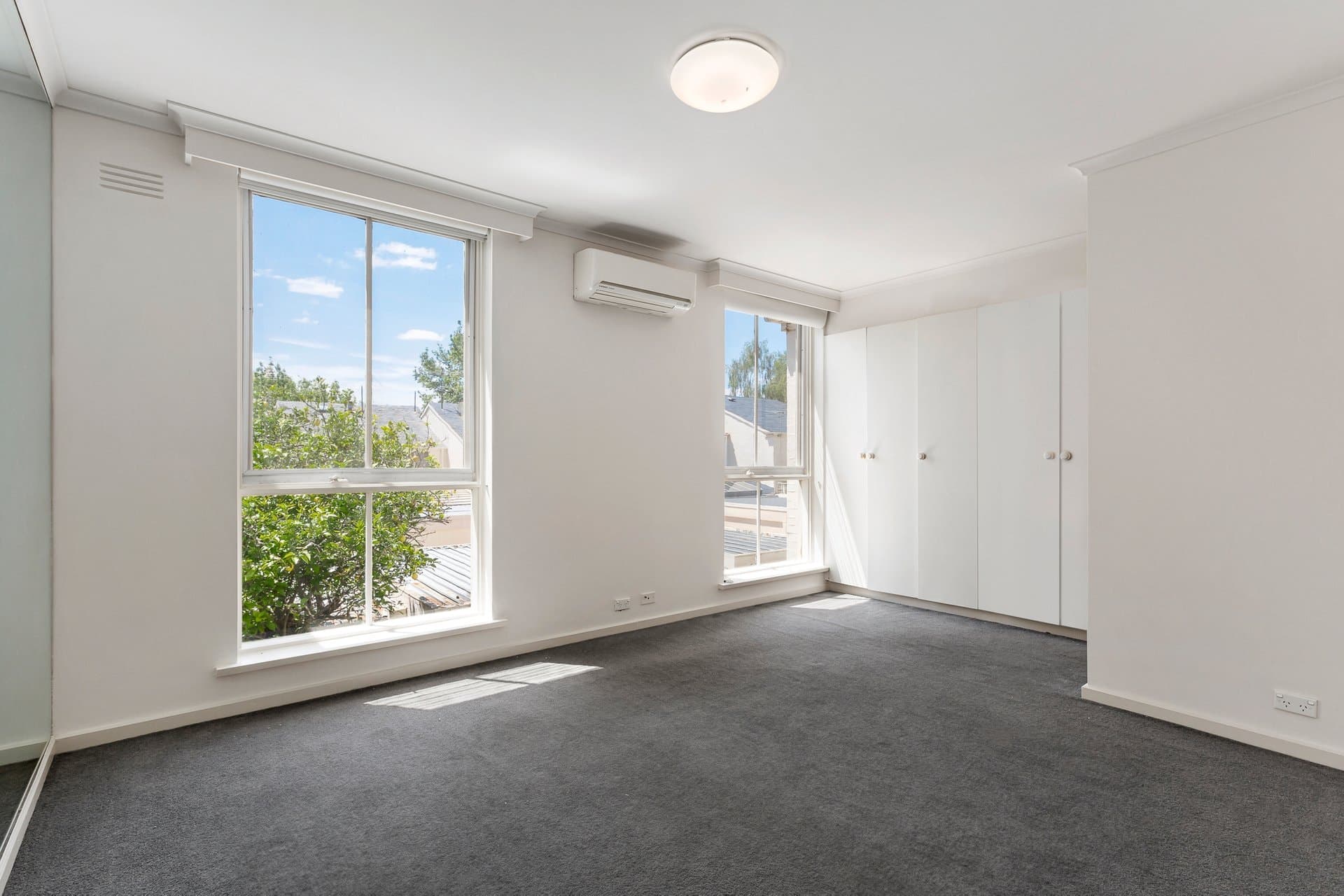68 Albany Road, Toorak - Thumbnail 5