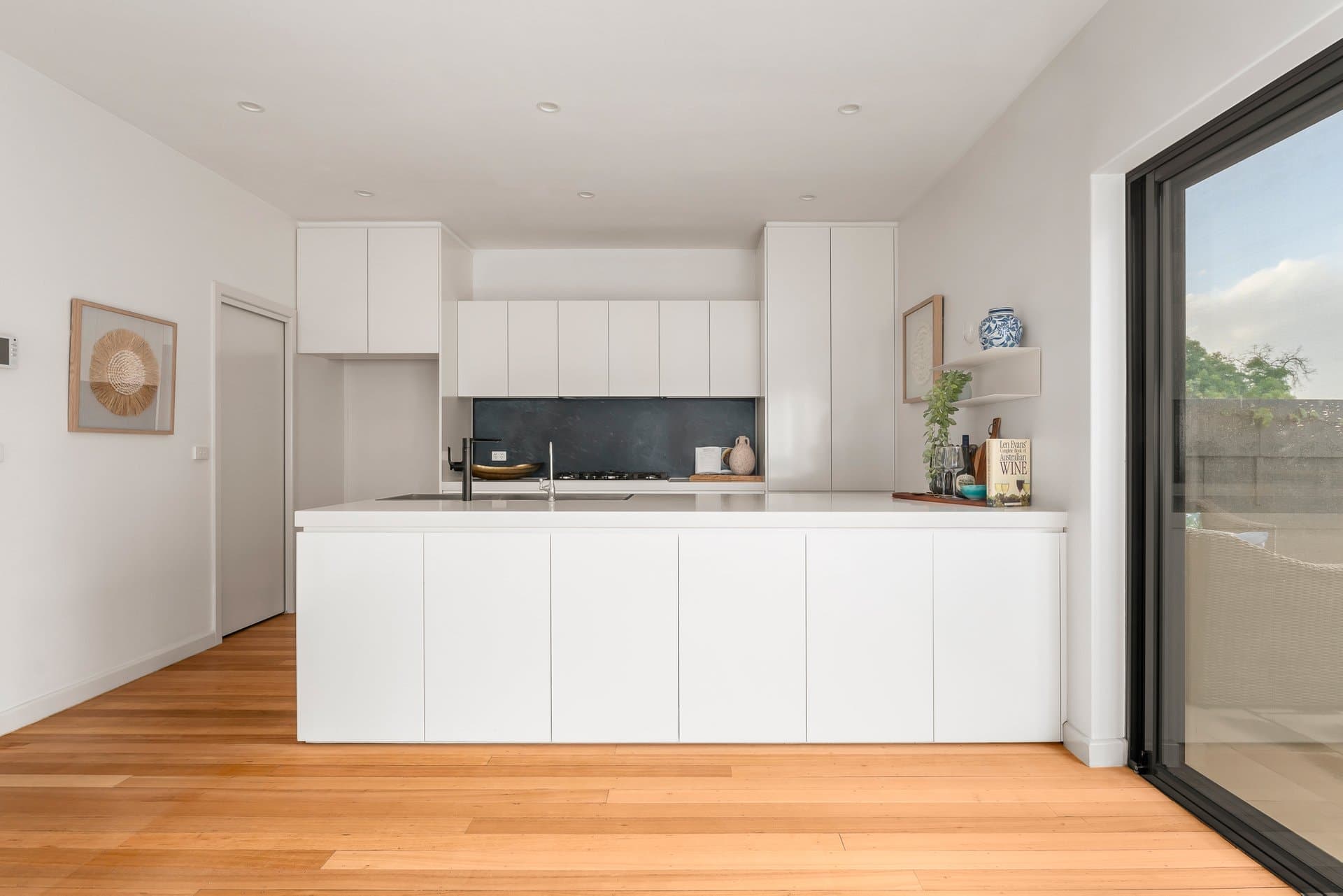 25 Burroughs Road, Balwyn - Thumbnail 4