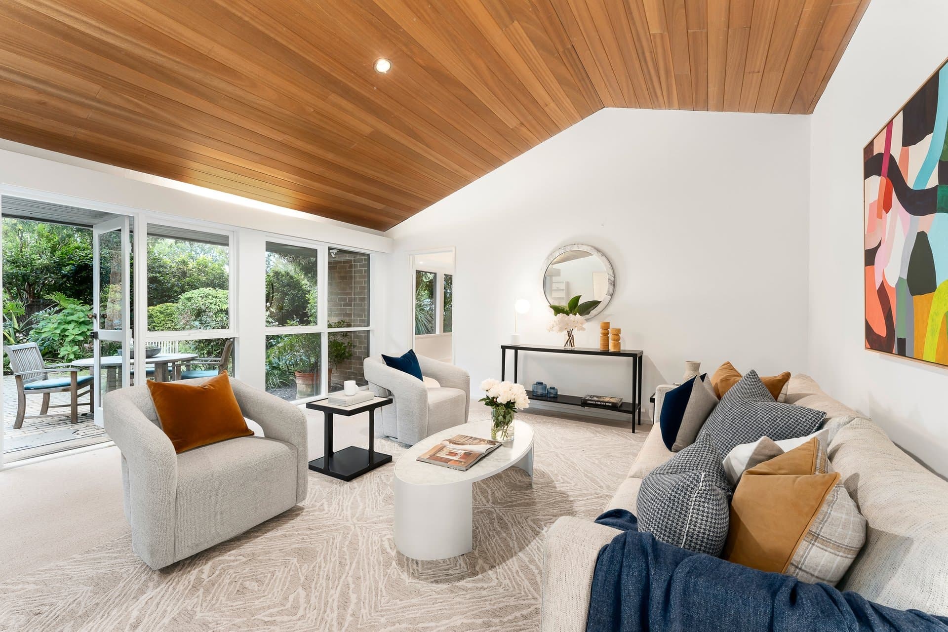 2/1 Hamilton Road, Malvern - Thumbnail 2
