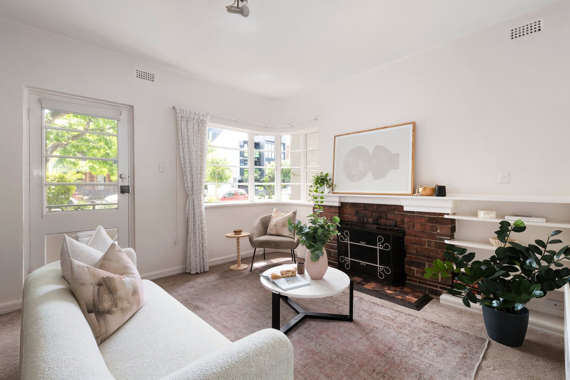 1/12 Ellesmere Road, Windsor - Thumbnail 3