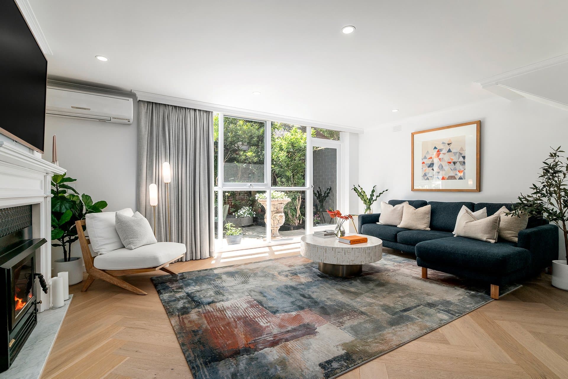 6/17 Como Avenue, South Yarra - Thumbnail 2