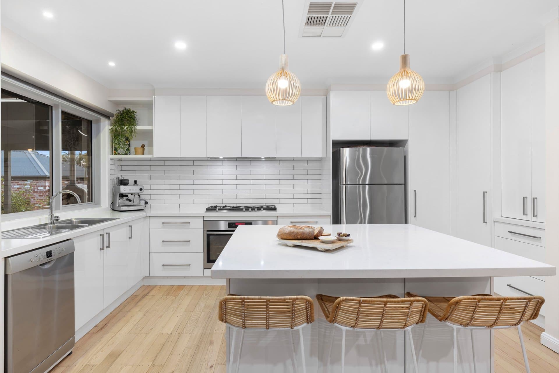 22-24 Claremont Street, Mount Eliza - Thumbnail 3