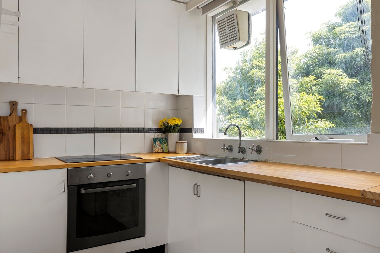 24/789 Malvern Road, Toorak - Thumbnail 2