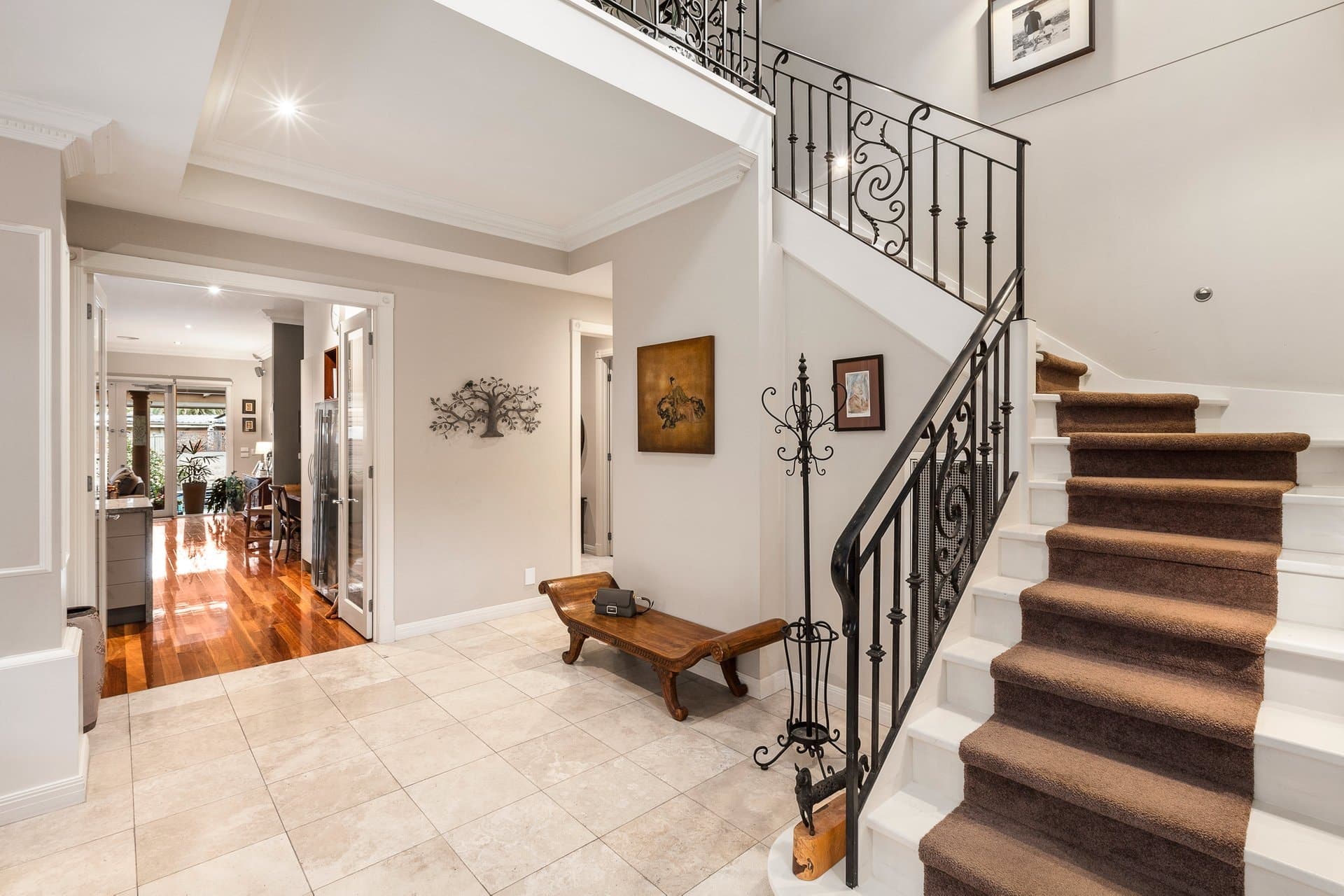 5 Woodlands Avenue, Camberwell - Thumbnail 2