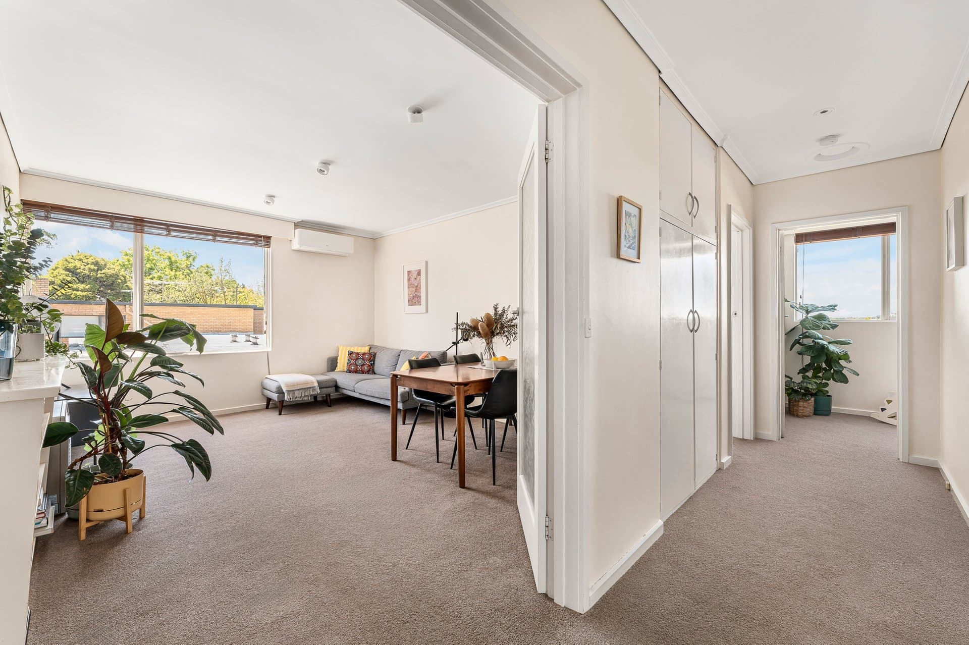 11/32 Berkeley Street, Hawthorn - Image 1