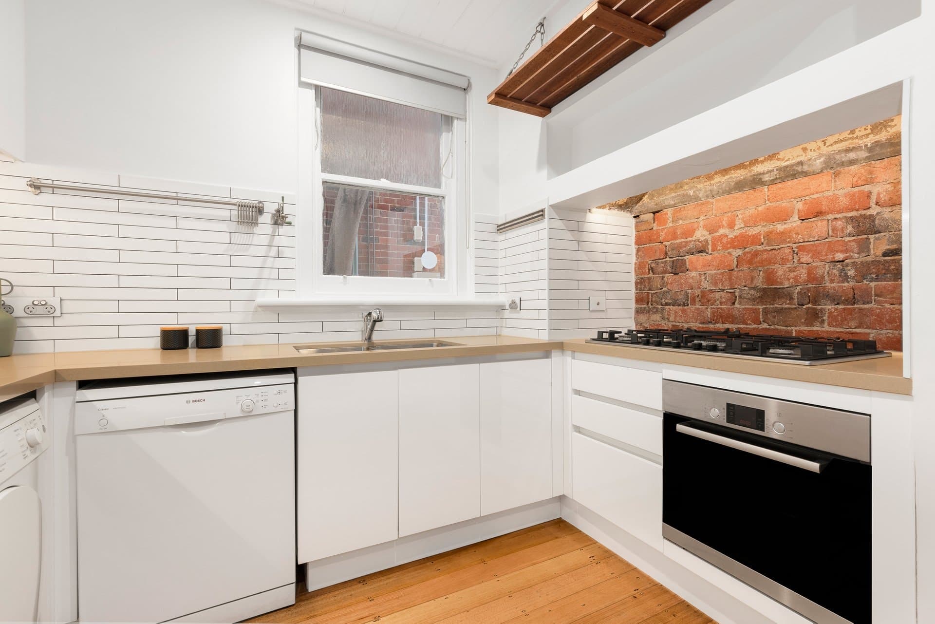 7/49 Acland Street, St Kilda - Thumbnail 2