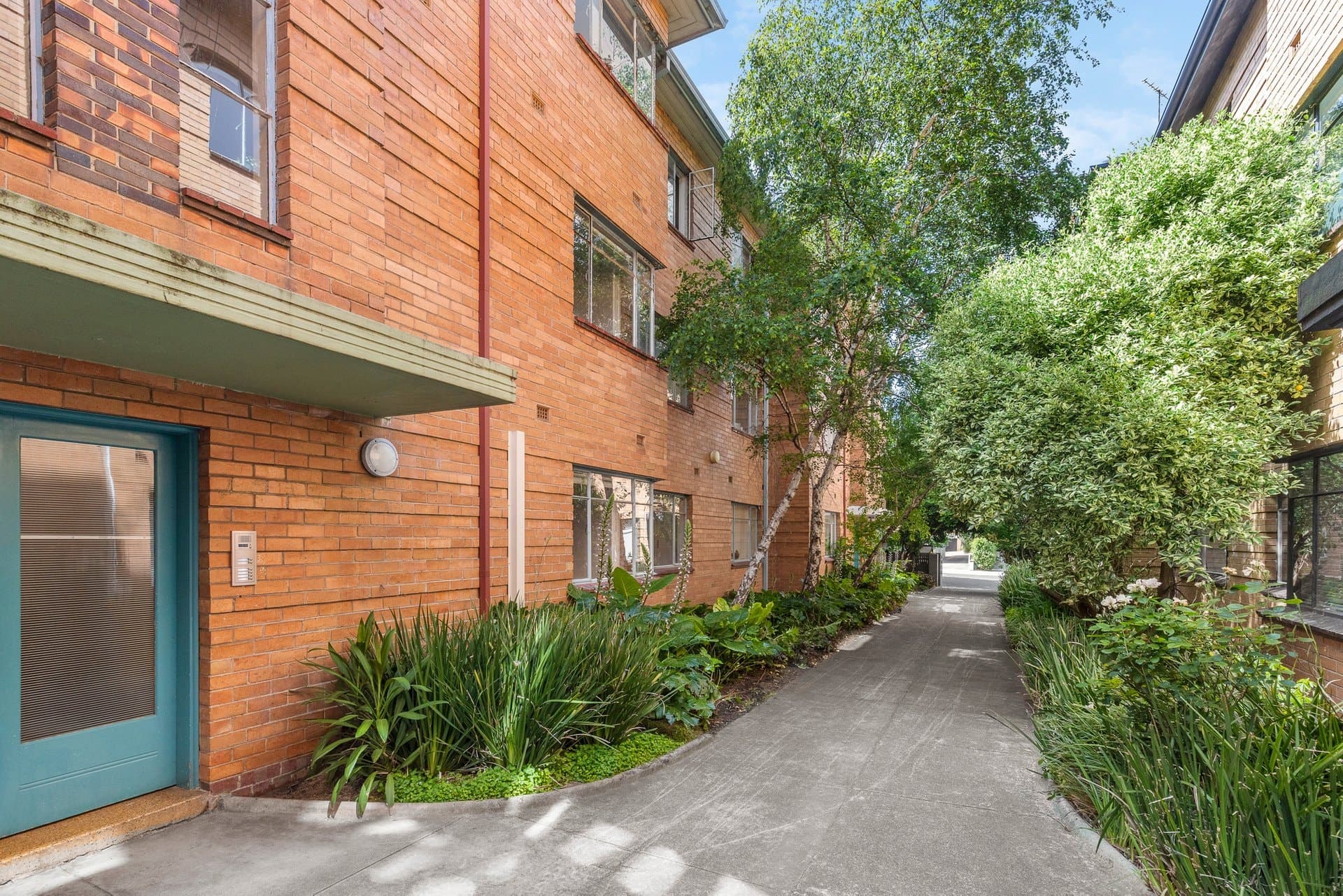 7/49 Acland Street, St Kilda - Thumbnail 8