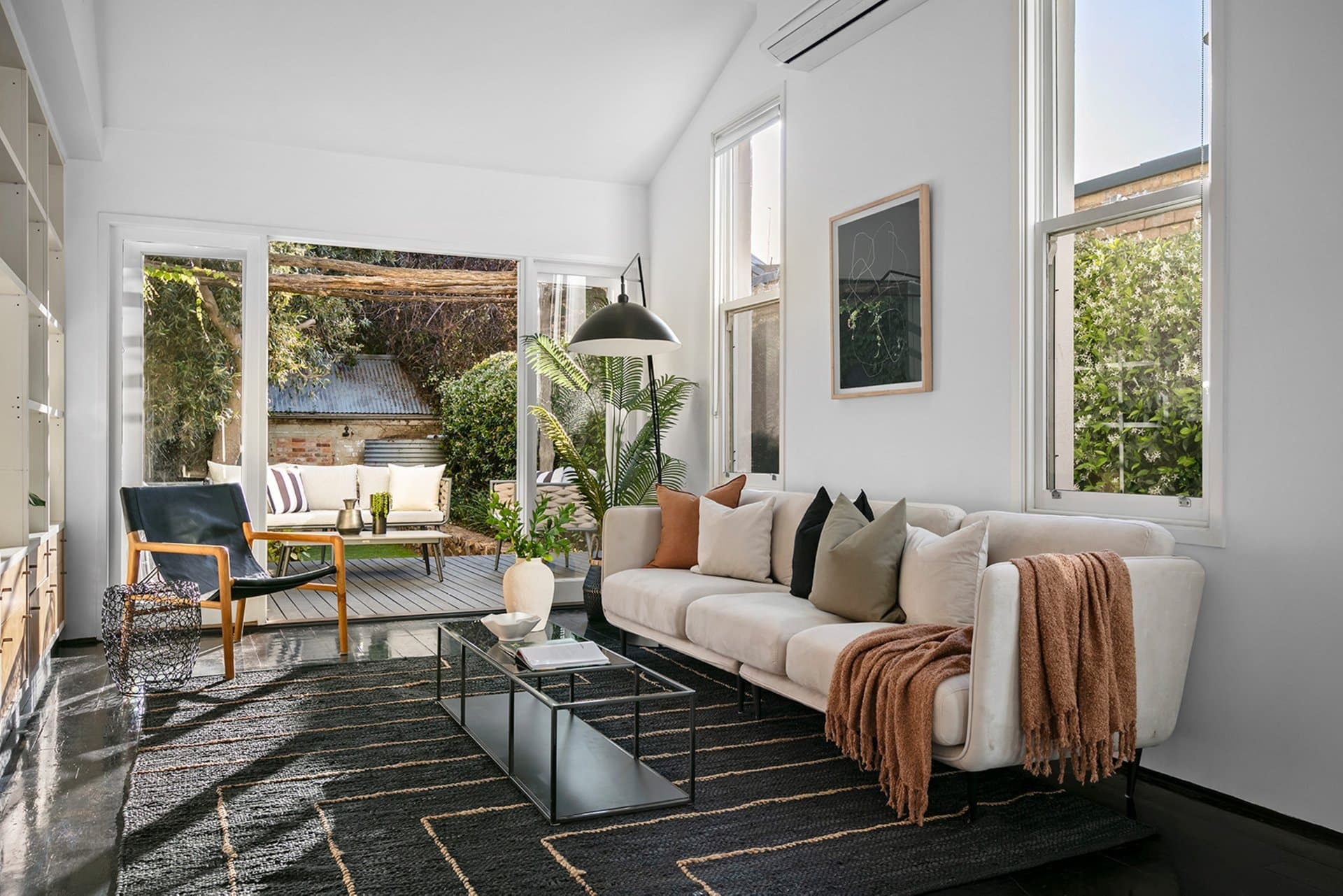 7 Acland Street, St Kilda - Thumbnail 5