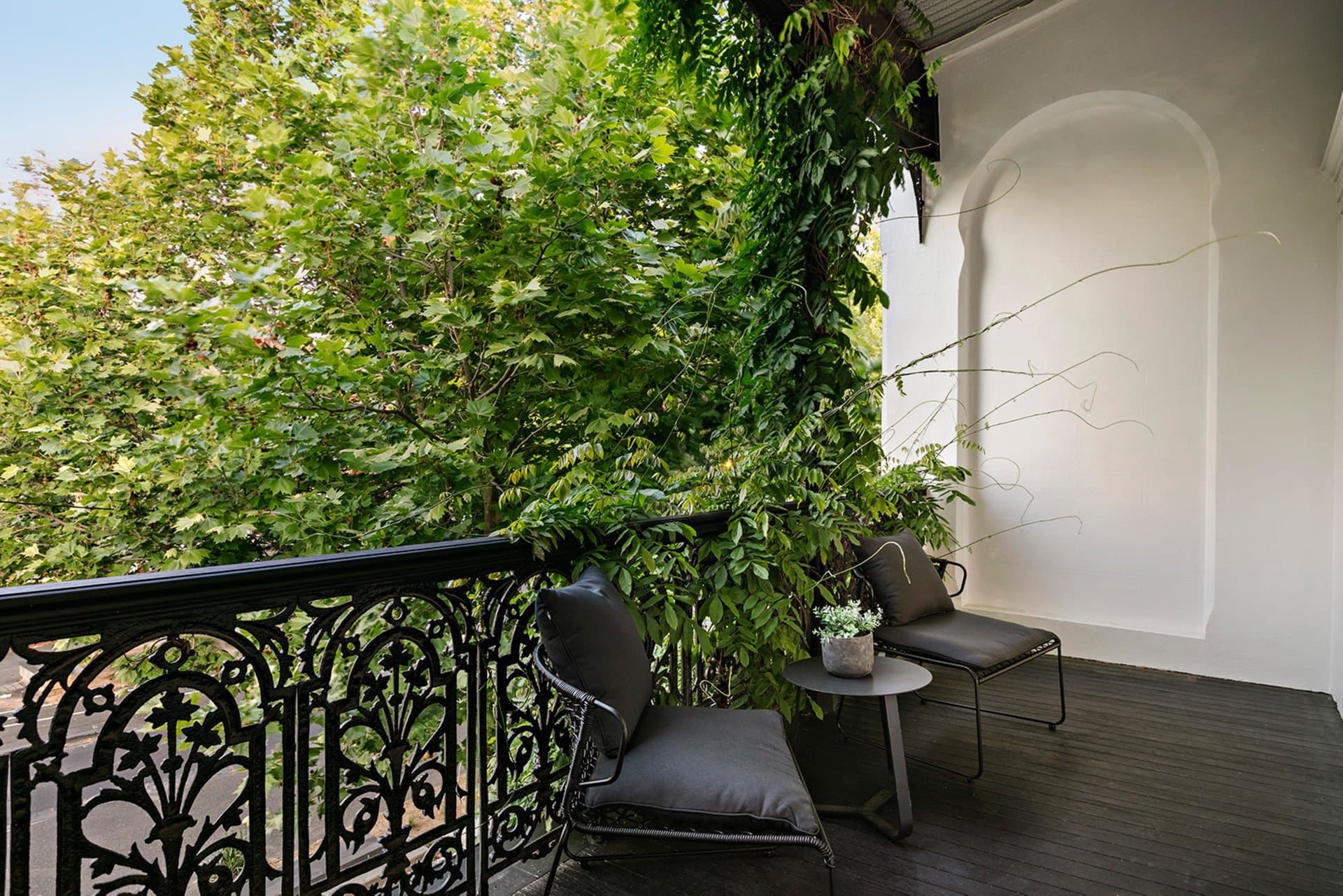 7 Acland Street, St Kilda - Thumbnail 8