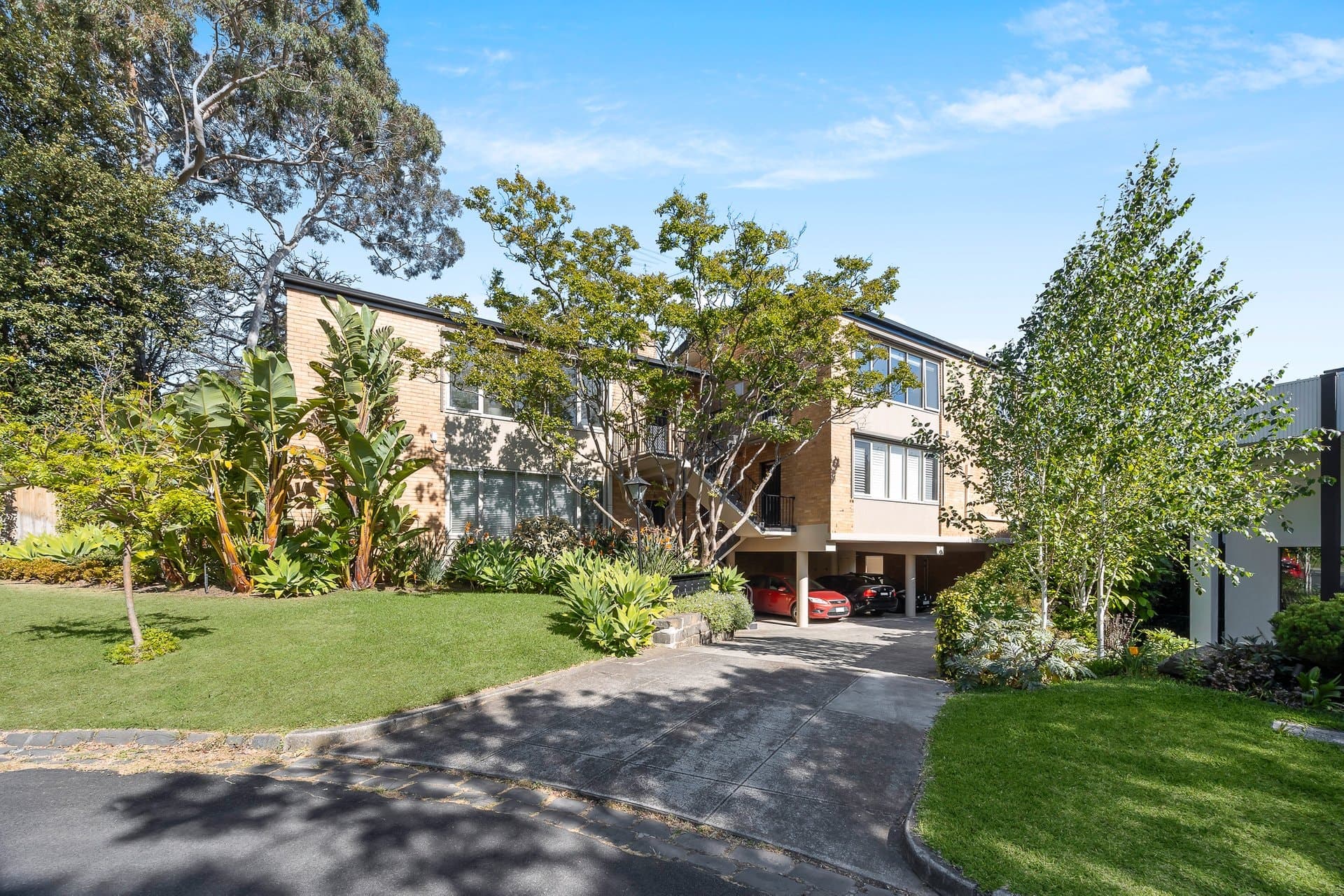 4/1 Mcmaster Court, Toorak - Image 1