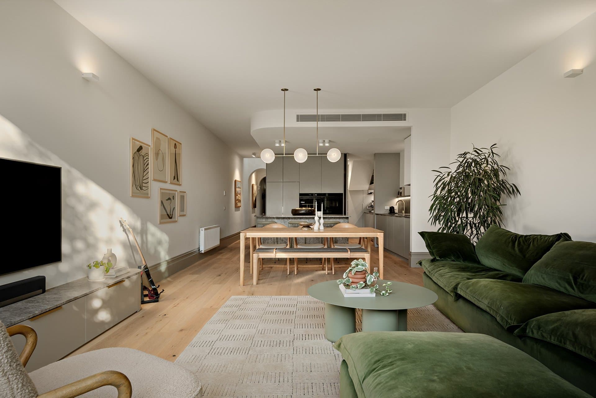 28 Young Street, Albert Park - Thumbnail 2