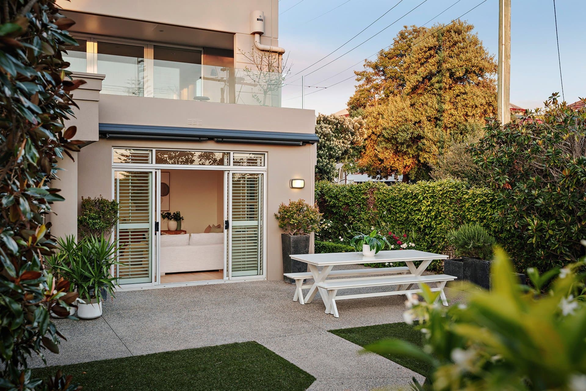 2/37 Ormond Esplanade, Elwood - Image 1