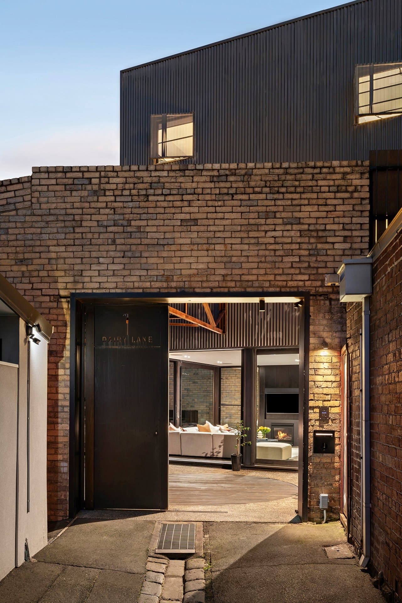 1 Dairy Lane, Port Melbourne - Thumbnail 2