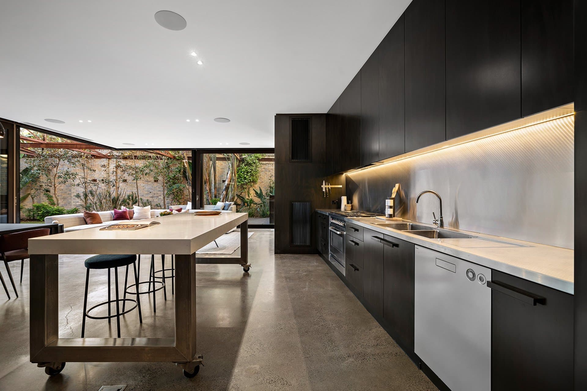 1 Dairy Lane, Port Melbourne - Thumbnail 7