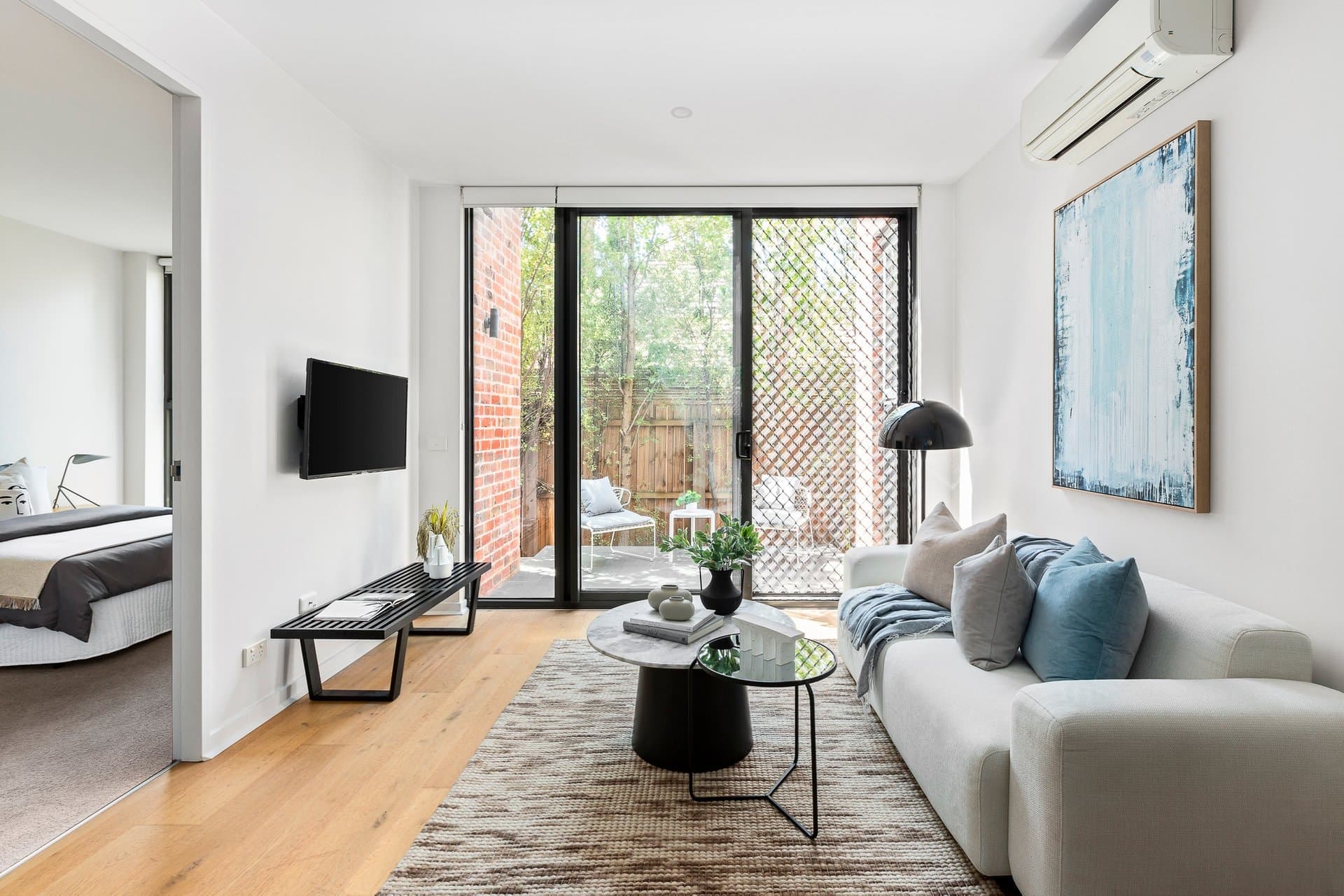 4/687 Toorak Road, Kooyong - Thumbnail 2