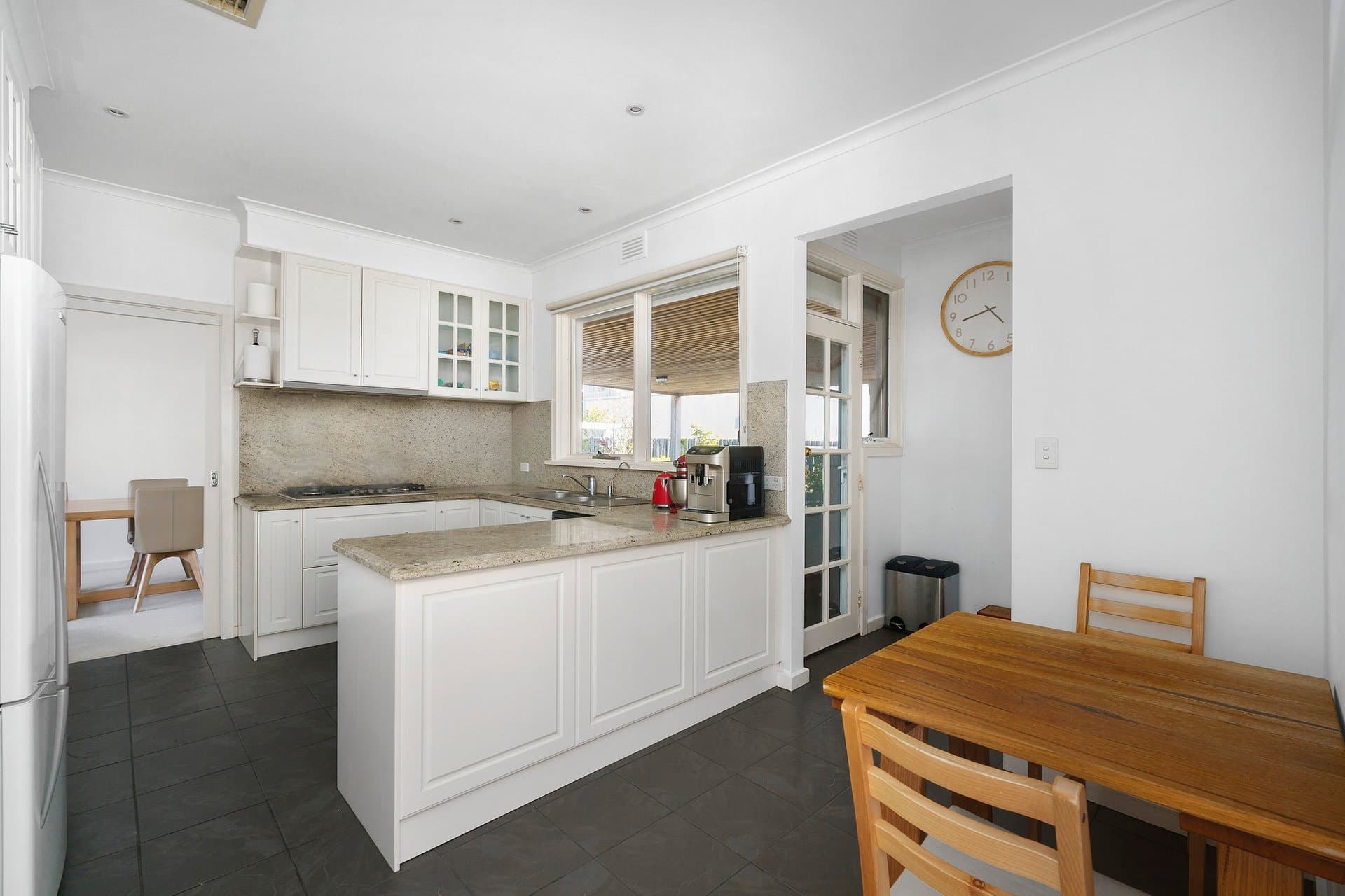 2/35 Victoria Avenue, Canterbury - Thumbnail 5