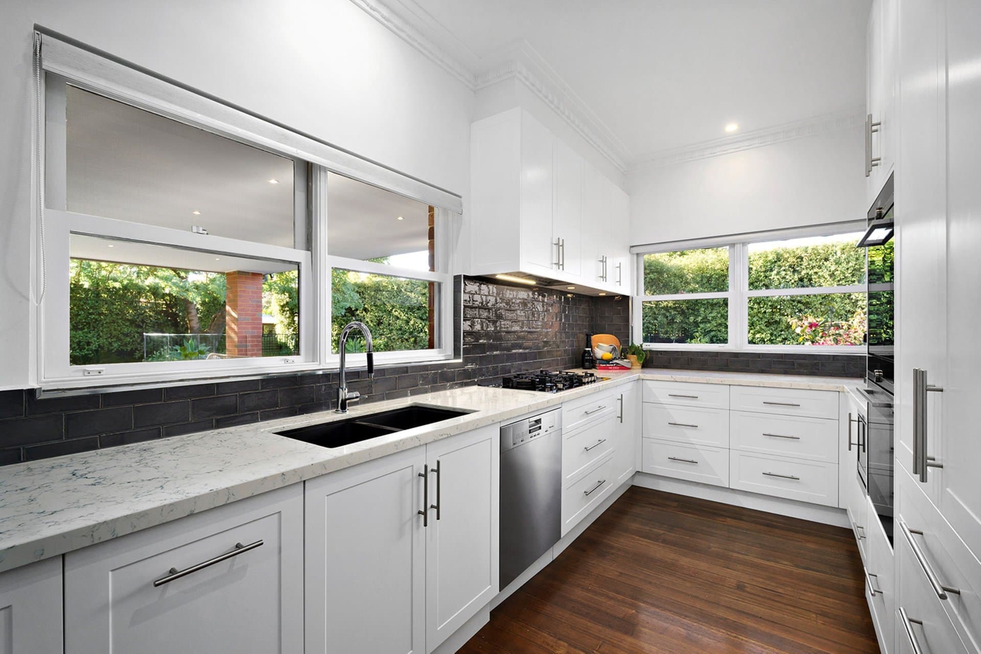 4 Godfrey Court, Surrey Hills - Thumbnail 7