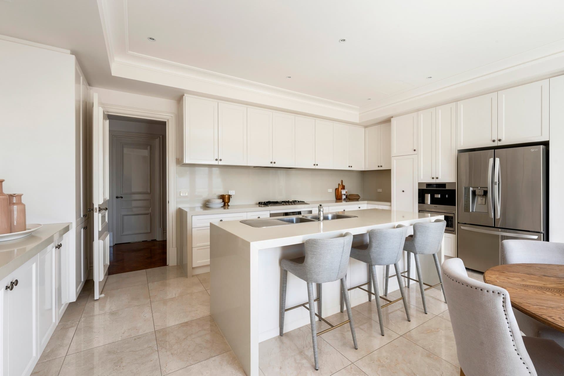 Residence 3, 31 Wallace Avenue, Toorak - Thumbnail 6